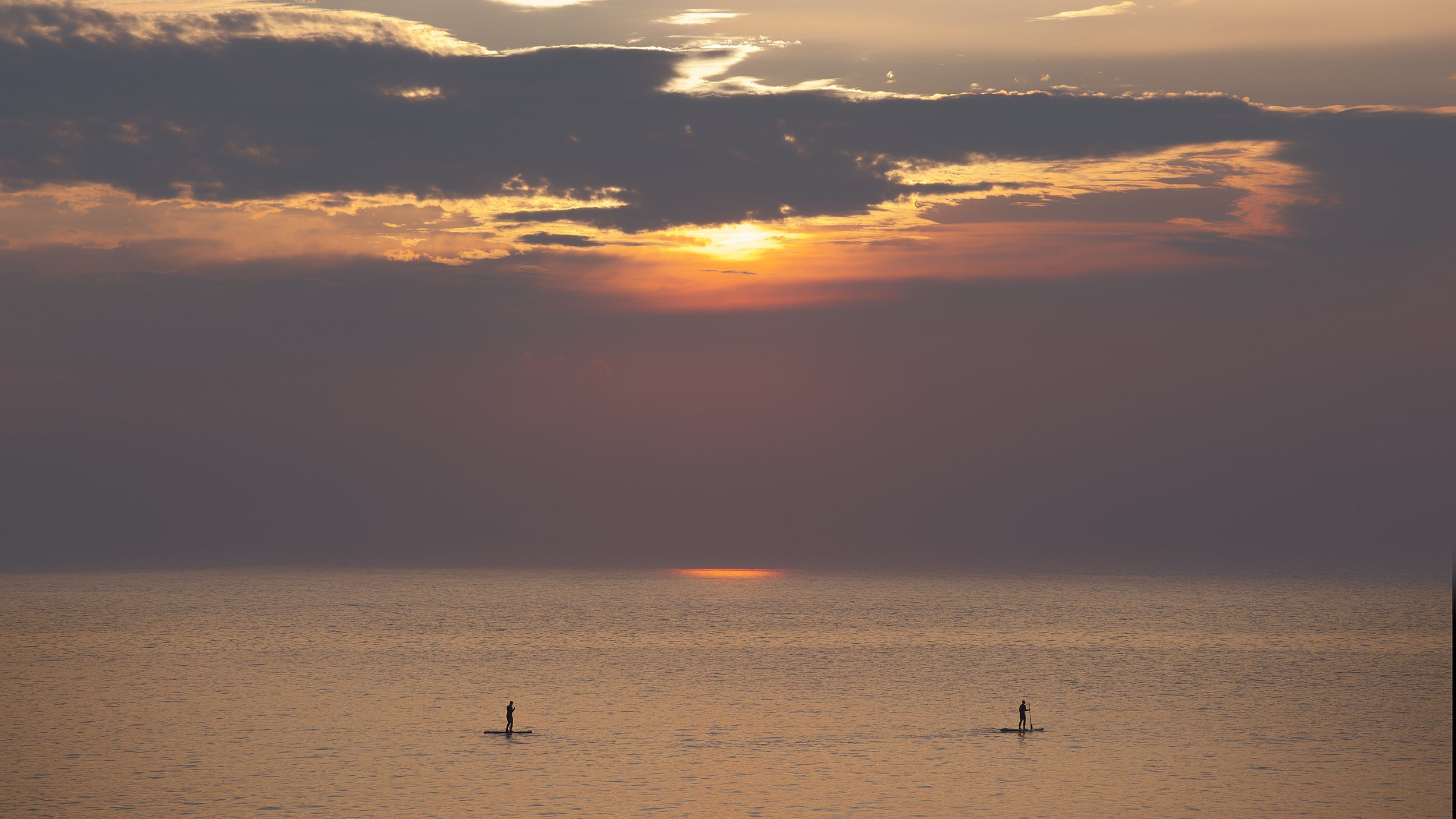 Woolacombe Paddle Boarders.jpg
