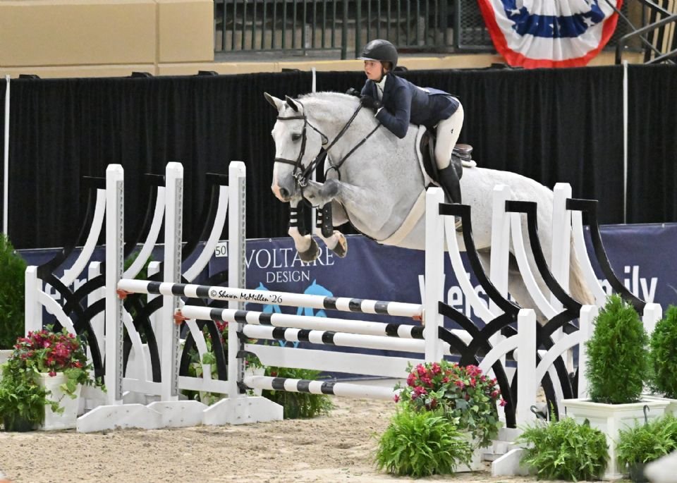 Faith Schuttemeyer and CC Umami Lead From Start to Finish in PBIA North American Junior Equitation Championships