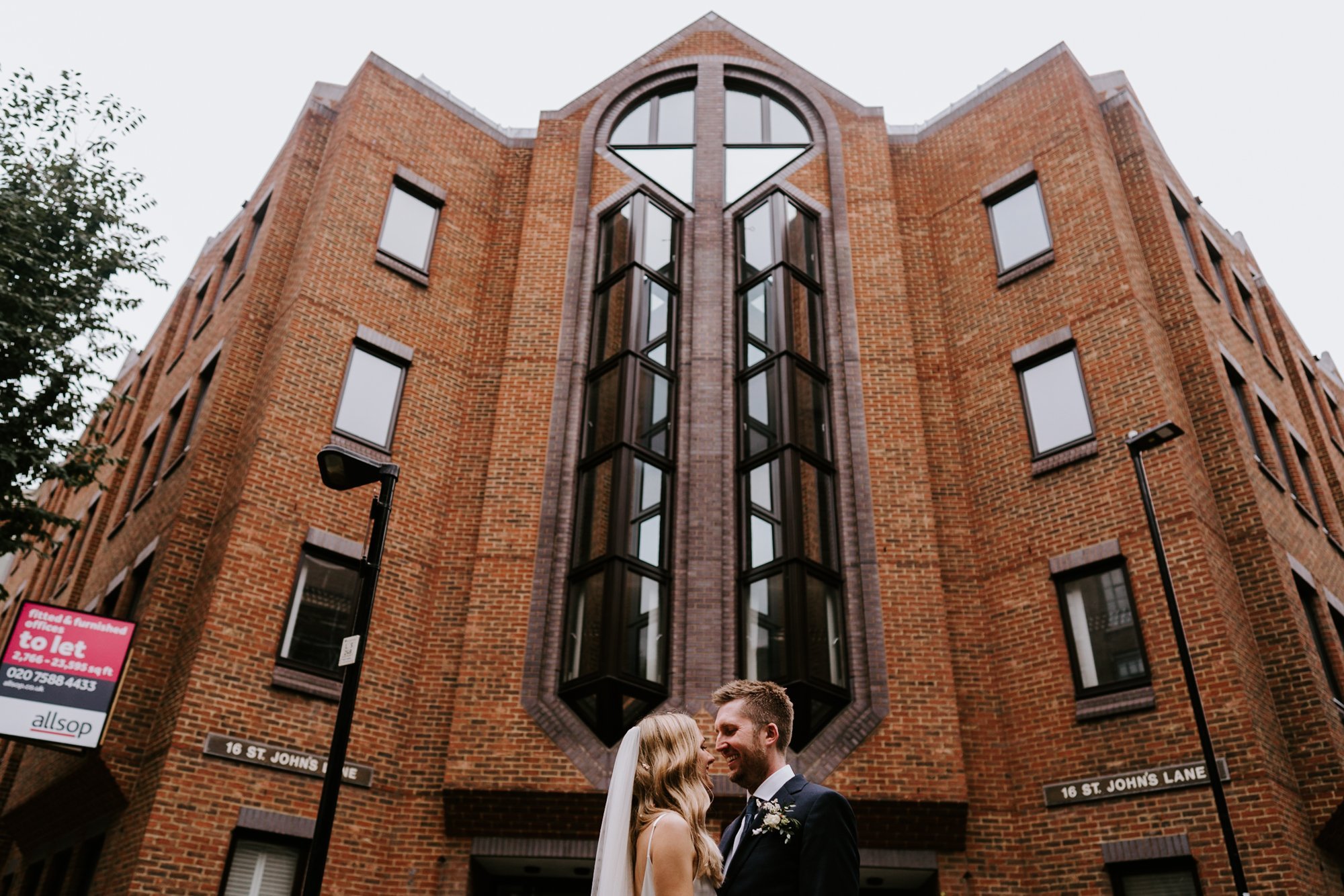 E&E_Zetter-Townhouse-London-Wedding_Chloe-Mary+(63+of+100).jpg