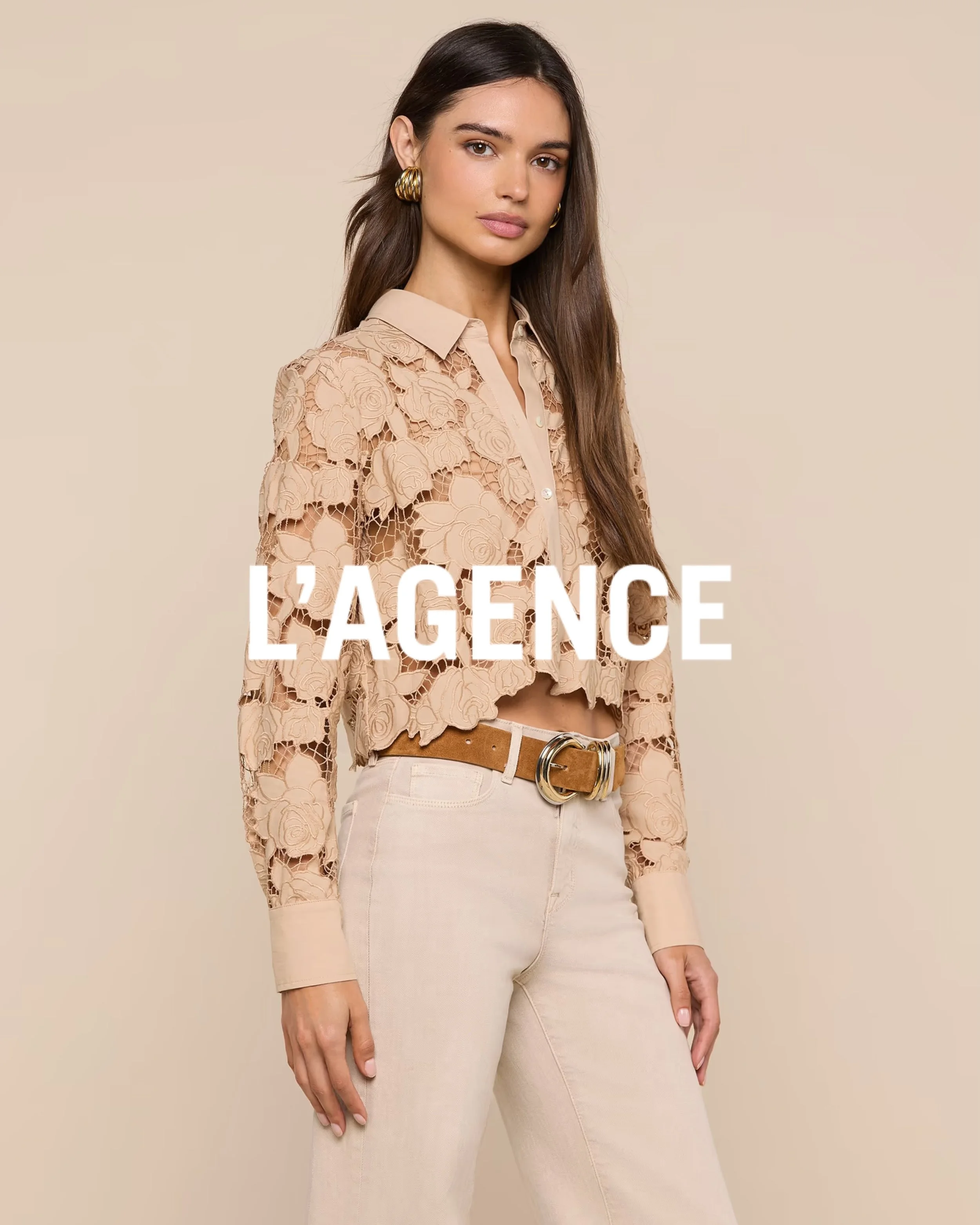 E-commerce photography and details photography for L'AGENCE (@LAGENCEFashion).

BILLIONMONSTERS, the in-house marketing and creative production agency specializing in aspirational, luxury, and premium brands.
hello@billionmonsters.com
www.billionmons