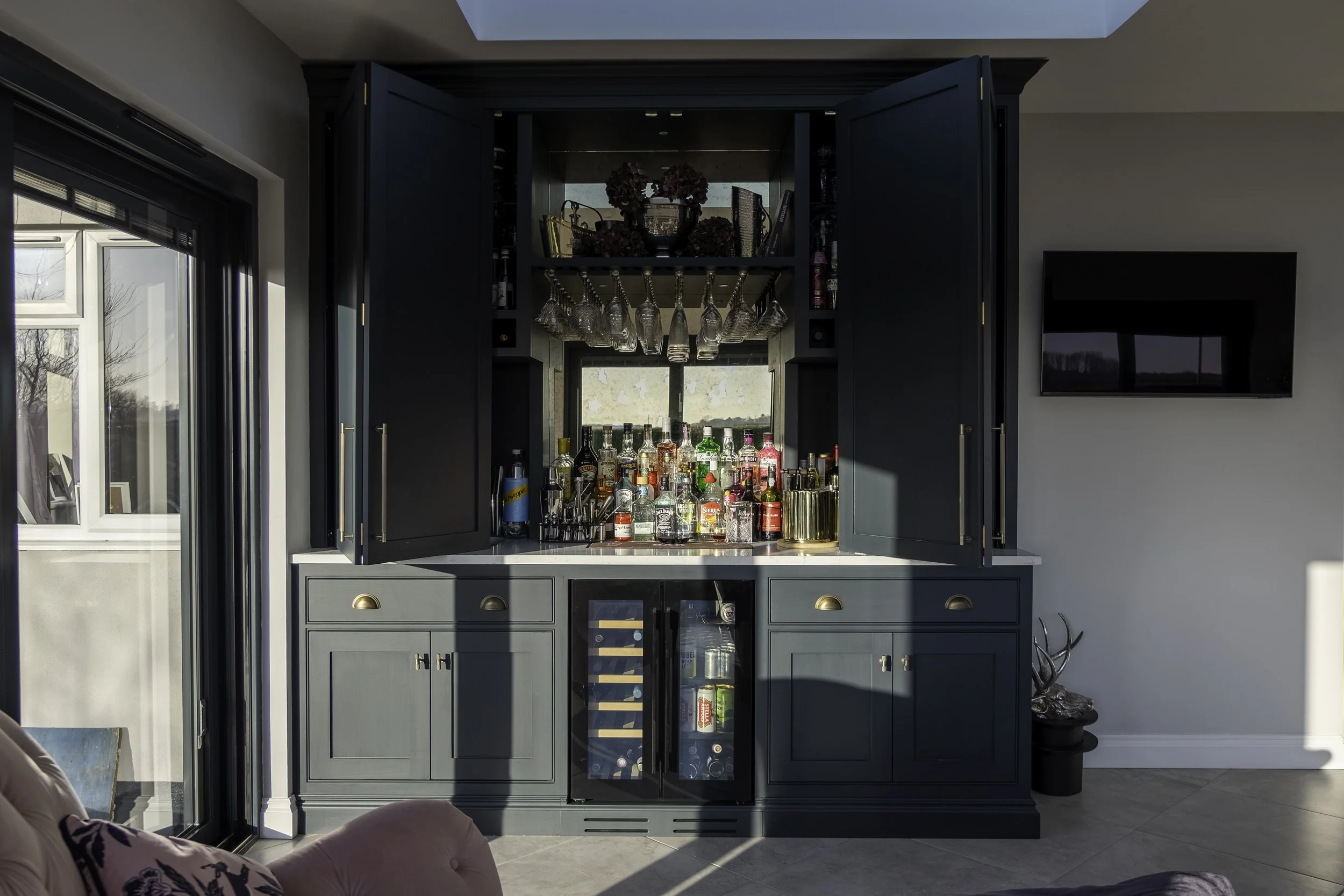 Garden Room Bar Unit