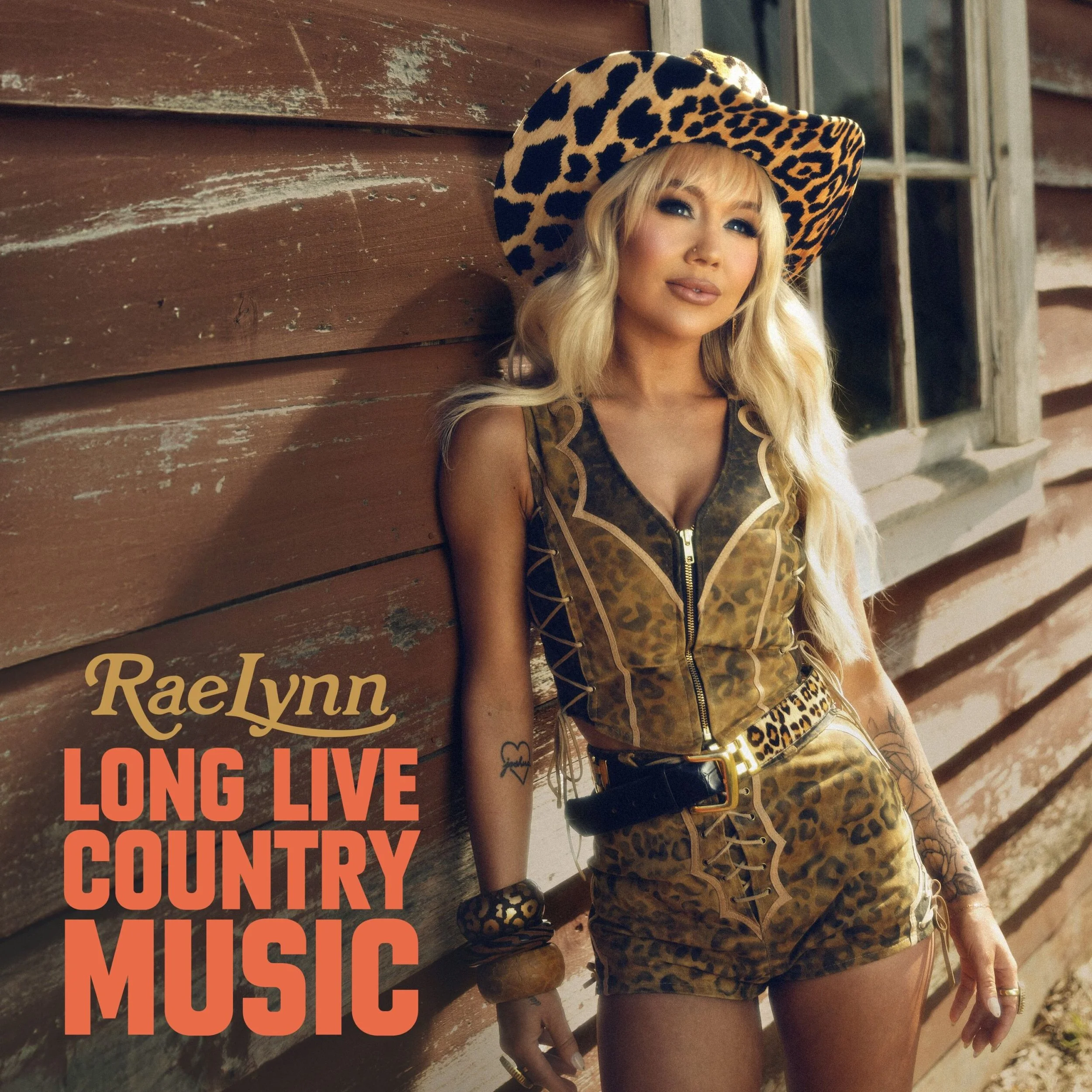 RL_SINGLE_LongLiveCountryMusic_COVER_2025.07.22_FNL-compressed-scaled.jpg