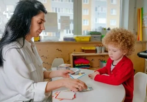 How to Effectively Communicate with Your Child on the Autism Spectrum