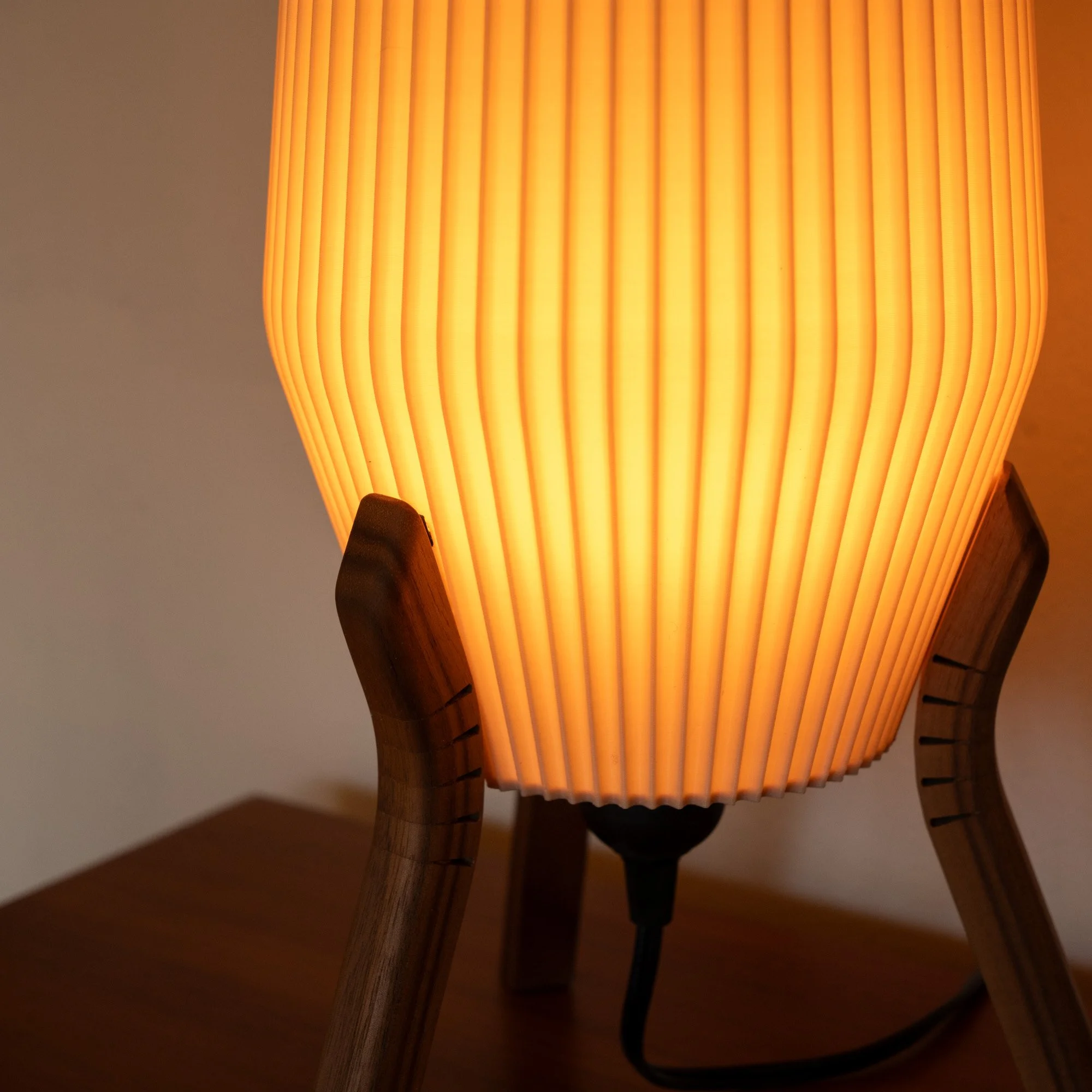 MCM Lamp Product Photo 03.jpeg