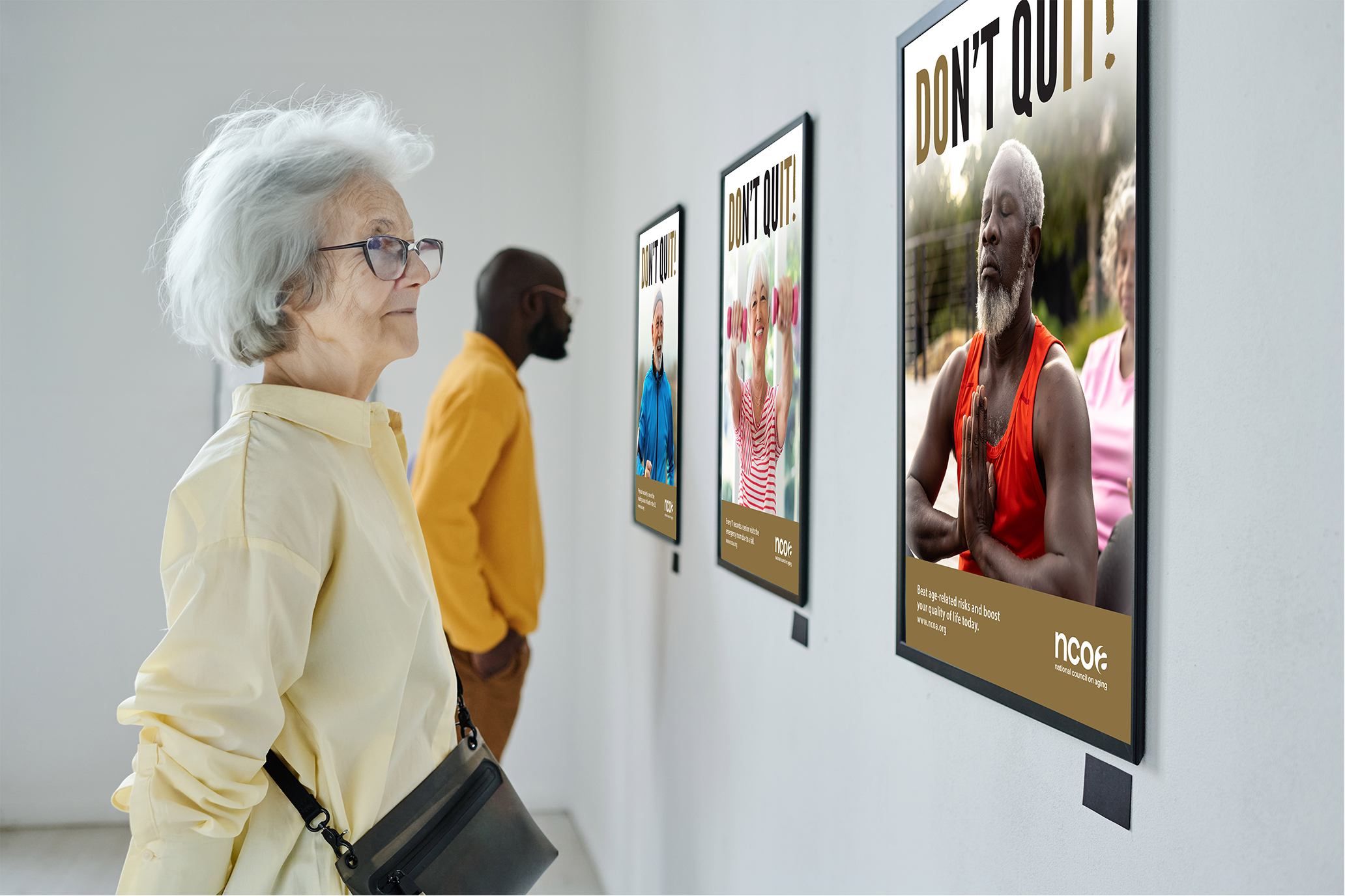 people-enjoying-art-at-gallery-2023-11-27-05-07-36-utc_SMALL.png