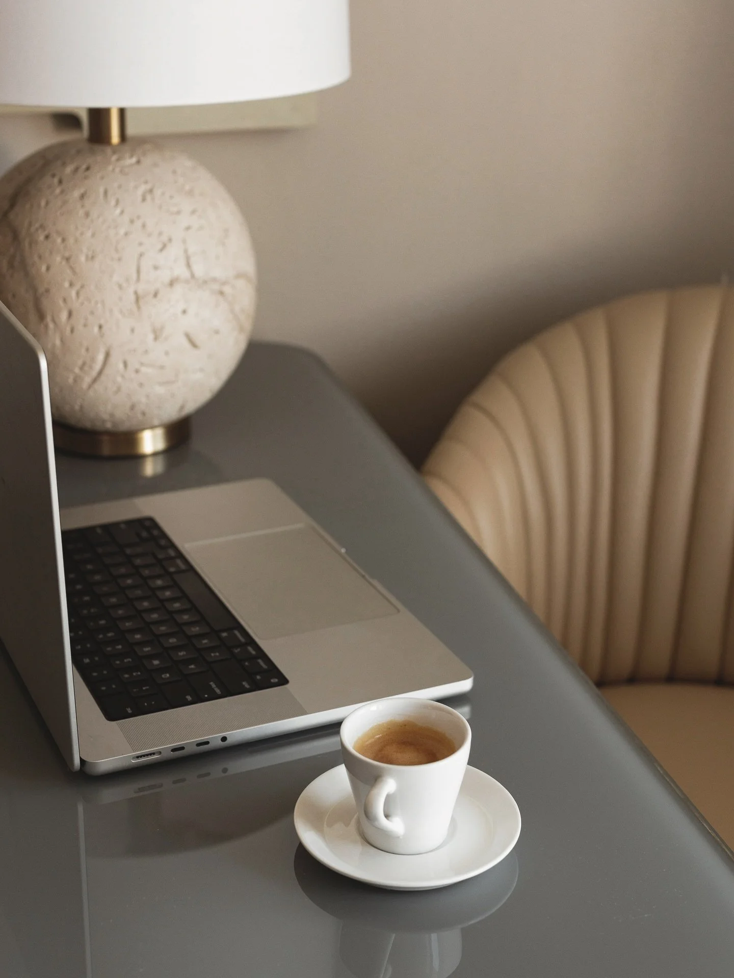 friday morning energy: my coffee in hand, focus on, and a three-day weekend in sight.

plans ahead // prepping for a big presentation this afternoon. valentine&rsquo;s day tomorrow, pouring into myself in all the ways that matter. my girls are on bre