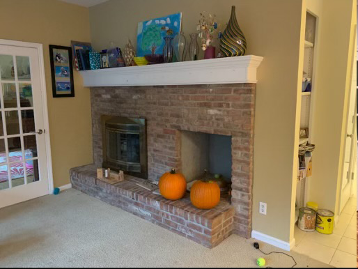 livingroom before.png
