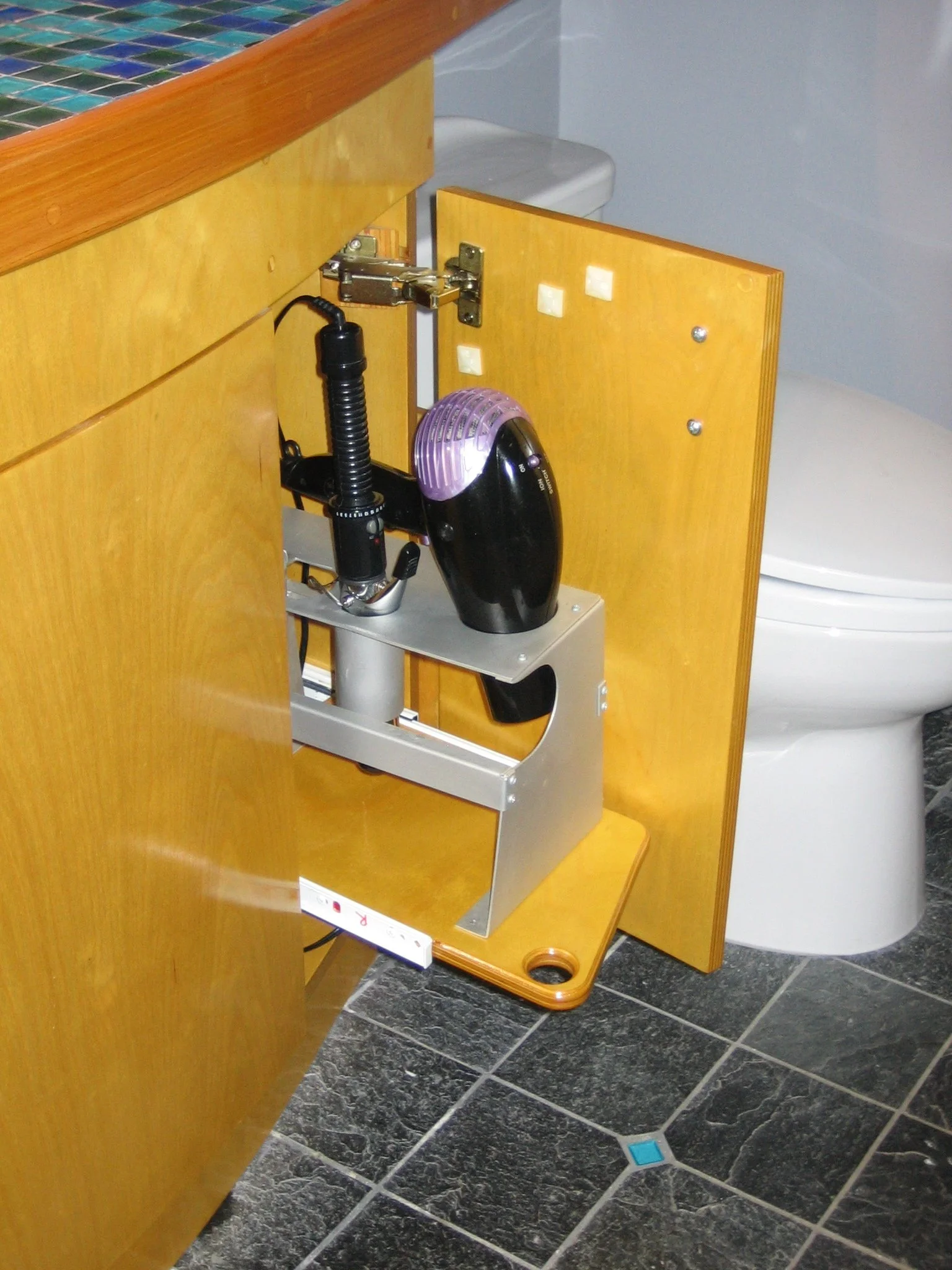 35- clutter-free hair accessories.JPG