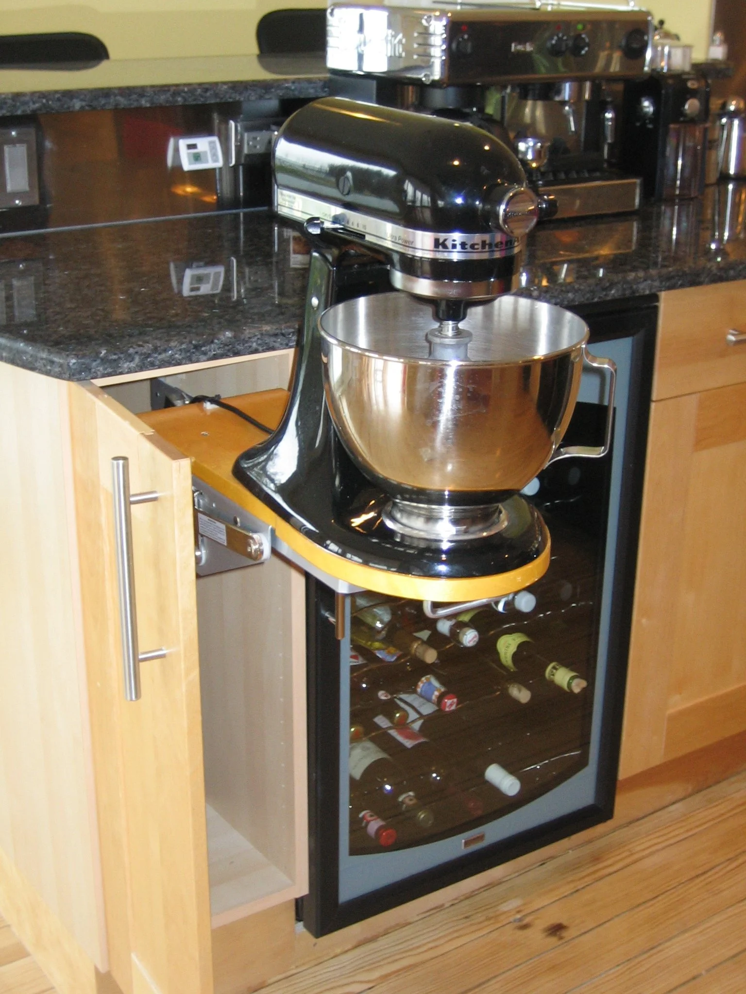 11-blender at counter-top position.JPG