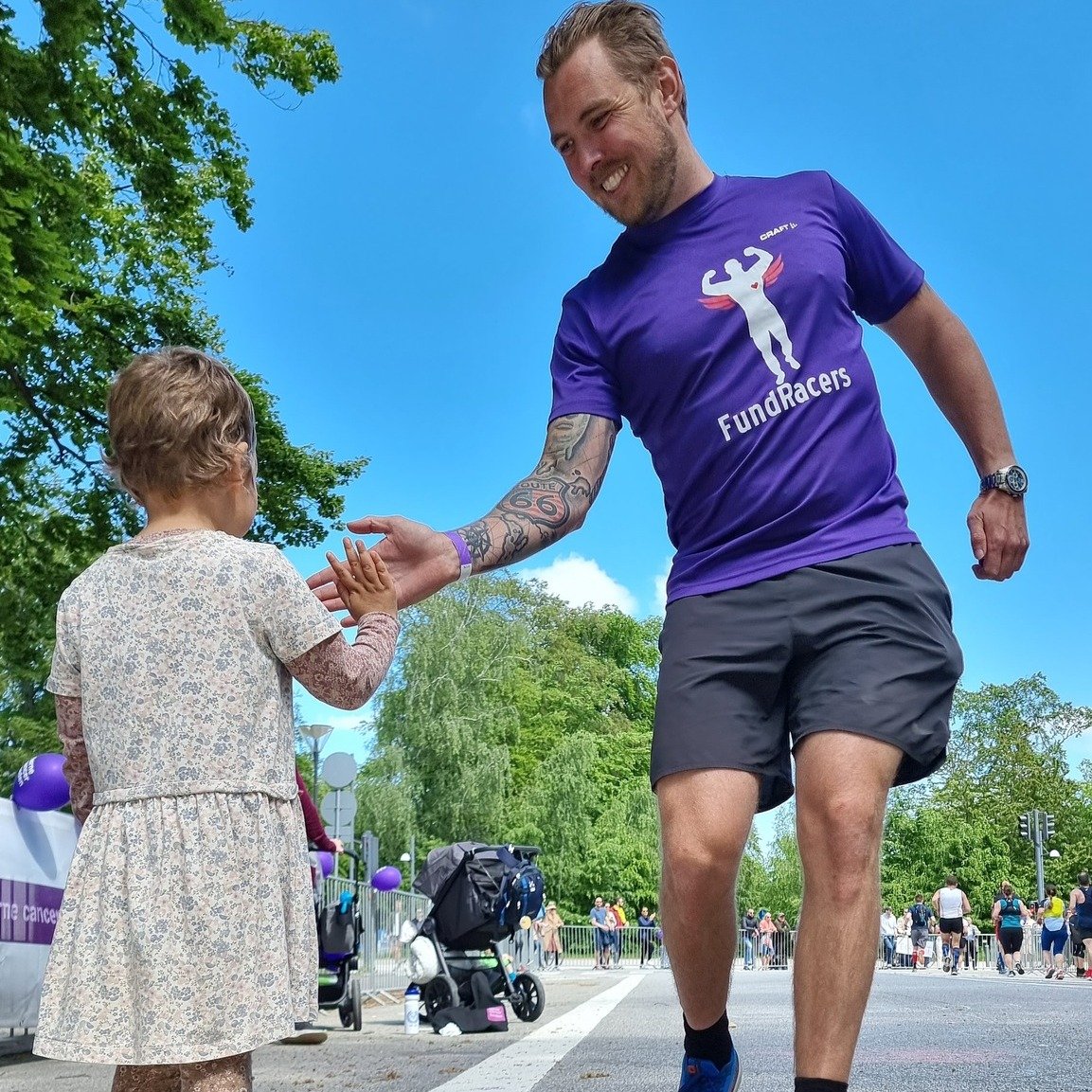 B&oslash;rnecancerl&oslash;bet 2025 er p&aring; vej, og vi vil have dig med! 🏃&zwj;♂️💛

Gik du glip af l&oslash;bet i &aring;r? S&aring; har du chancen for at g&oslash;re noget godt &ndash; og have det sjovt &ndash; i 2025! Vi l&oslash;ber igen i h