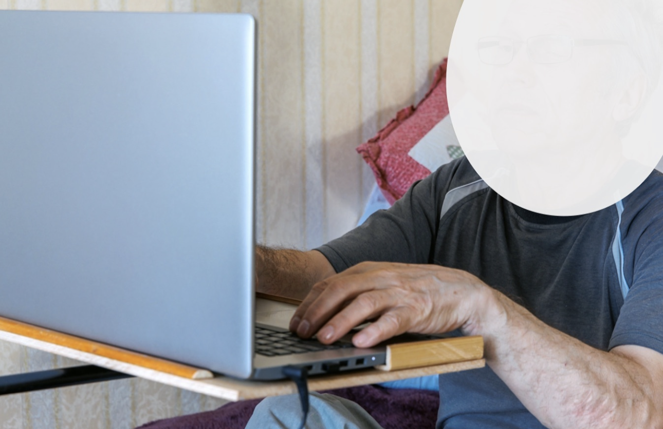 Self-Proclaimed Photographer Finds Personal Contentment Providing Unsolicited Photo Critiques On Social Media