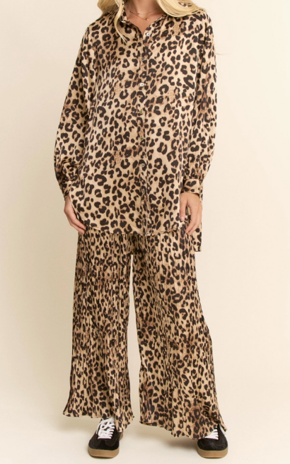 Leopard Print Pant Set2.png