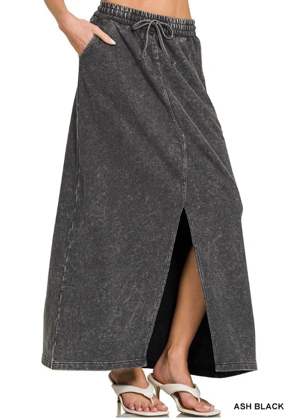 Gabela Skirt (Black)1.jpg