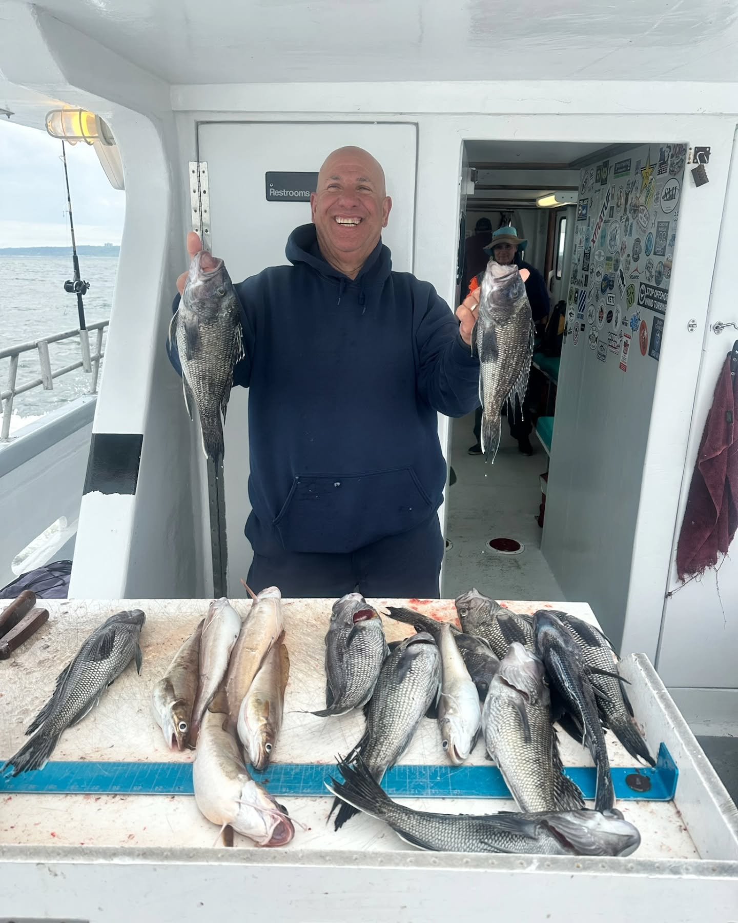 Out this morning after a couple days off with this terrible weather pattern. Less than ideal conditions today with wind against tide all day. Bounced all around fishing some drops we haven't touched this year. Lots of recycling, drop and reel shorts