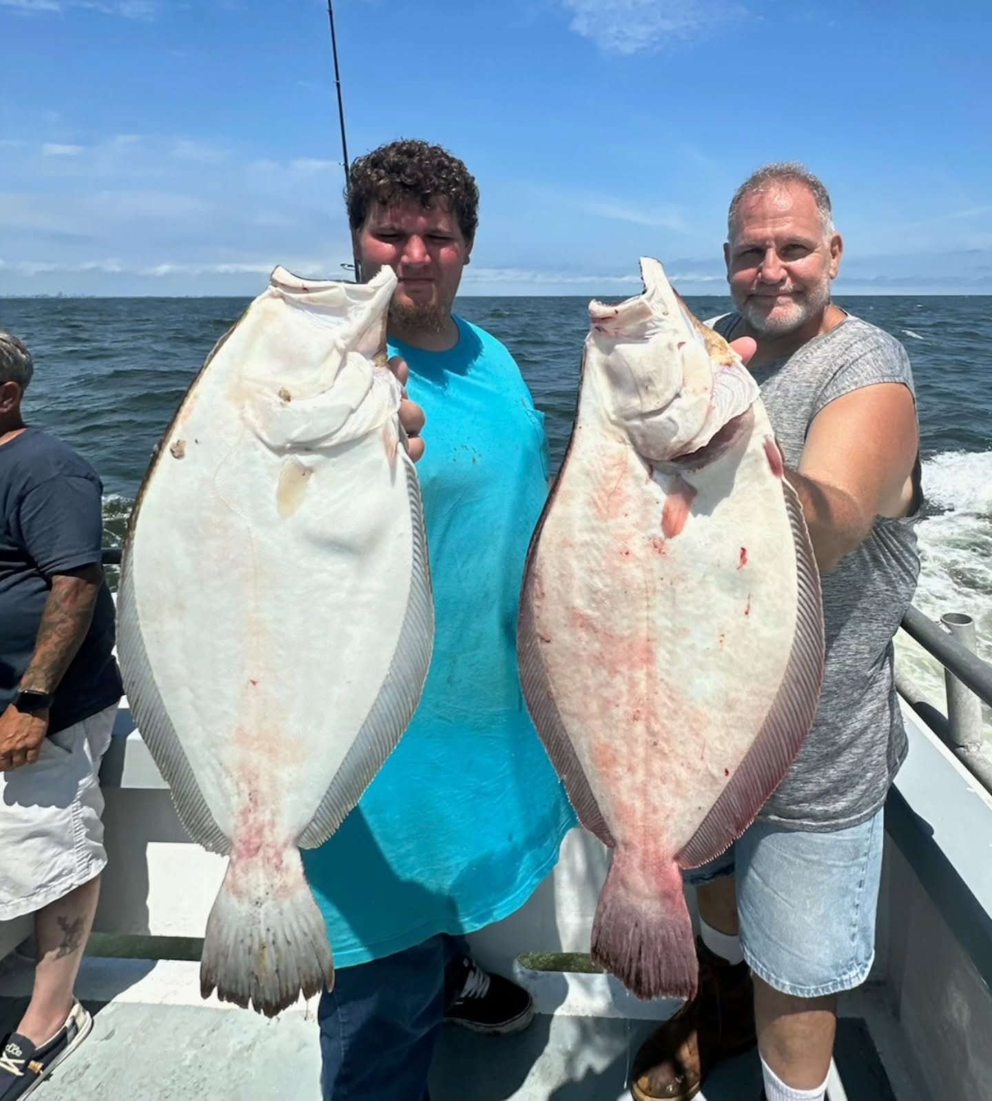 Back out on the Fluke grounds this morning after a couple days off. Strong current for most the morning gave us a decent drift. Checked a few different areas, picking some everywhere we went. Some drops had better short life than others. Did have som