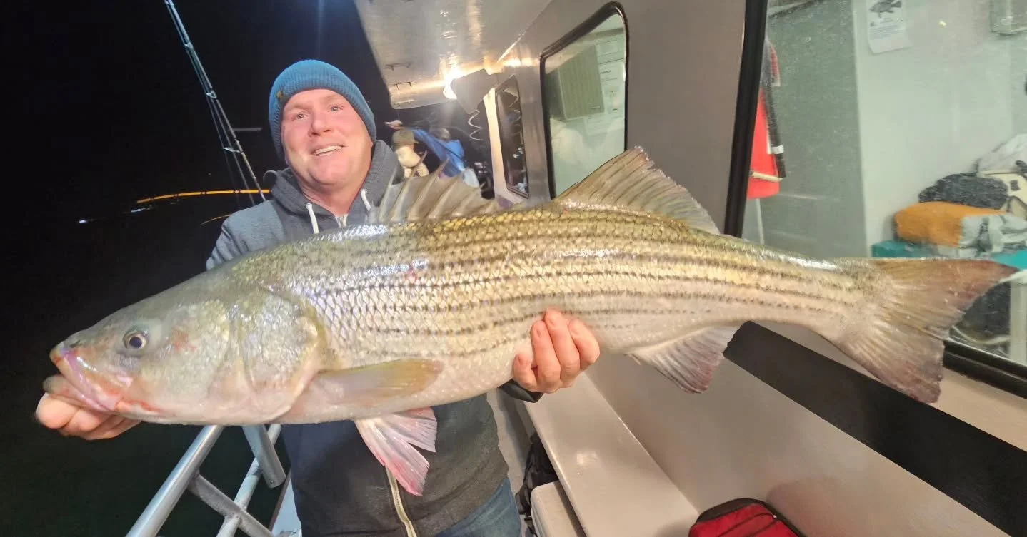 Back out tonight with high hopes with the nice weather forecast and the readings we left last night. Was greeted by a stiff south breeze that made us slide bad pretty much all night. Lots of working the motors to try and keep us straight, but never r