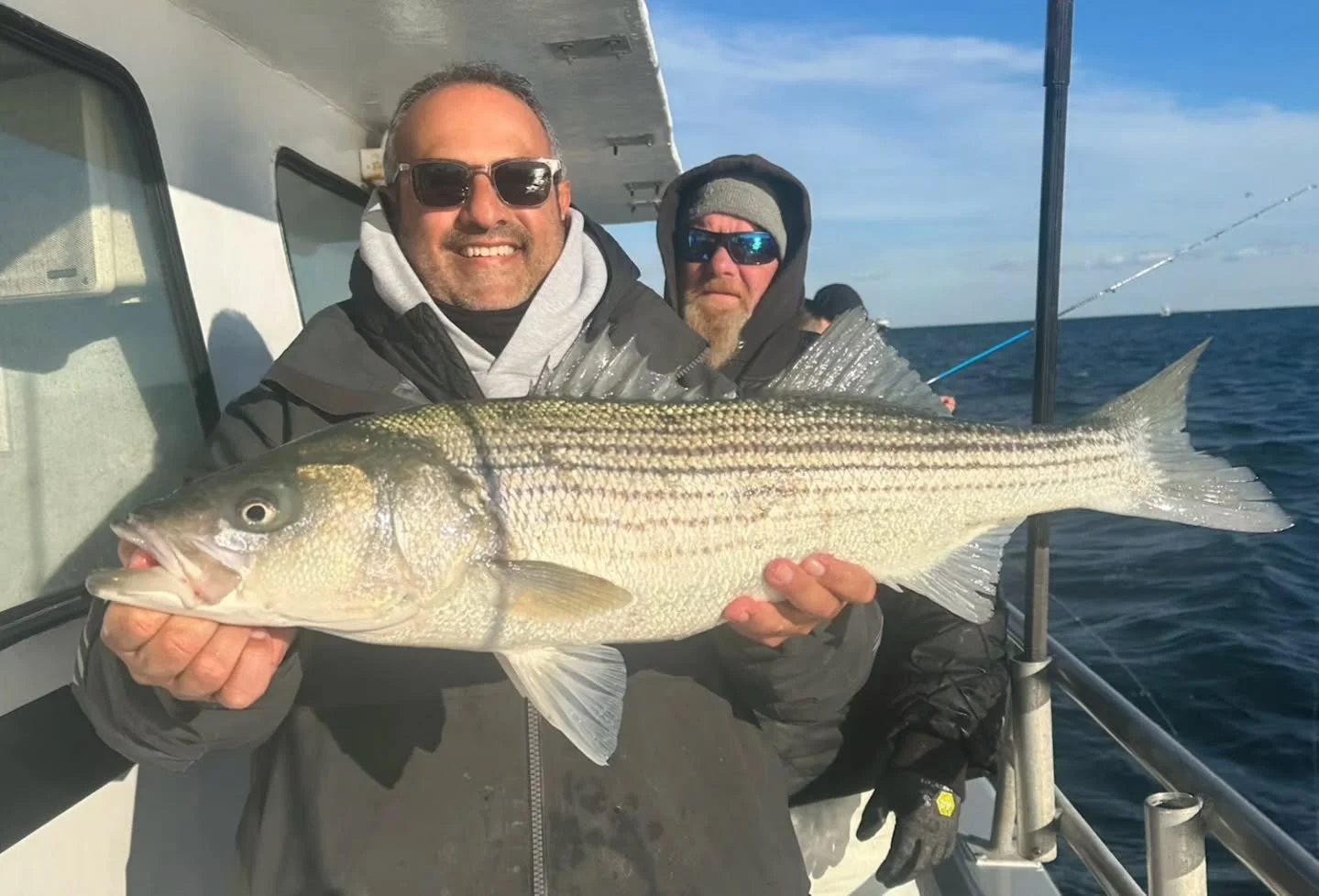 Happy Thanksgiving to everyone out there! Headed out this morning with a good group of guys looking to add Striper to their Thanksgiving menu tonight... Let's just say I hope they have enough Turkey to go around😂😭 All the areas that were full of li