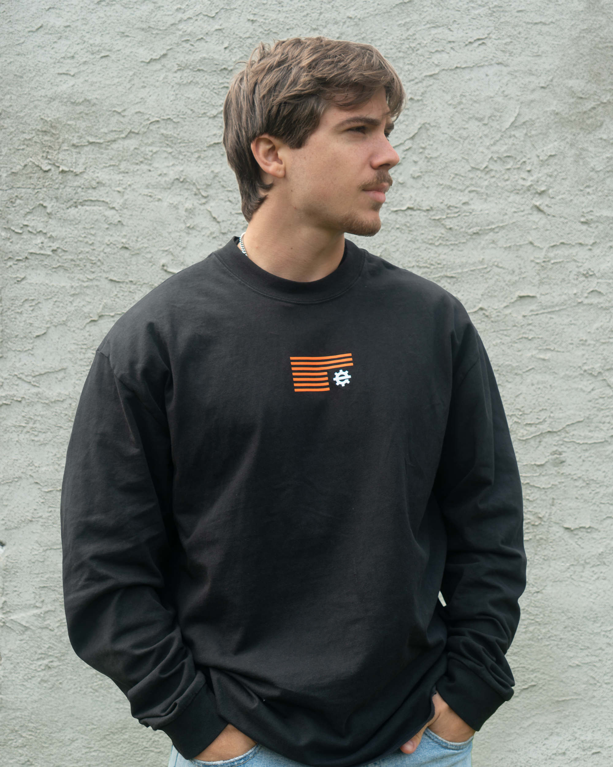 DeviateLongSleeve.png