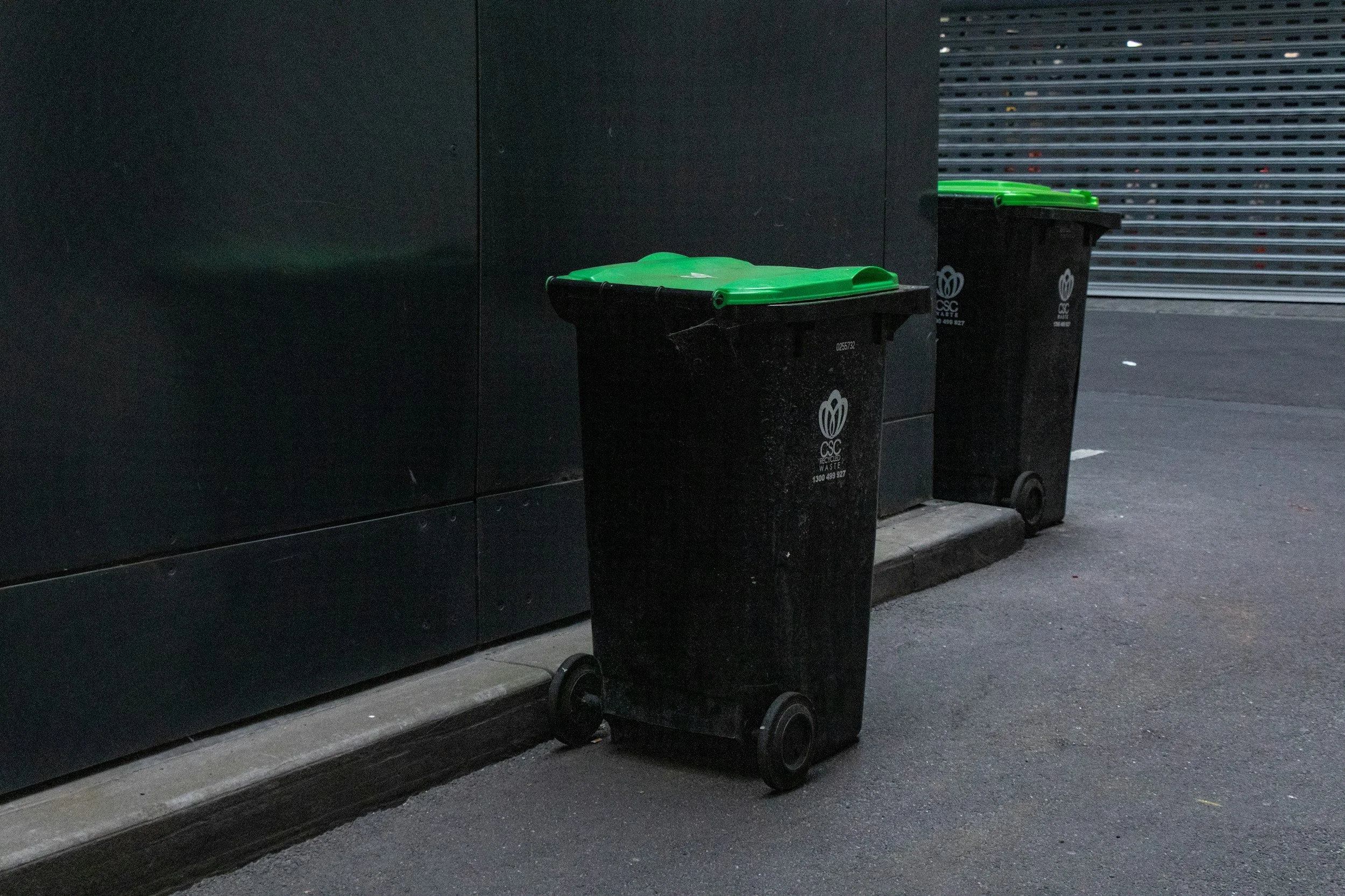Best Practices For Residential Trash Removal On Busy Streets
