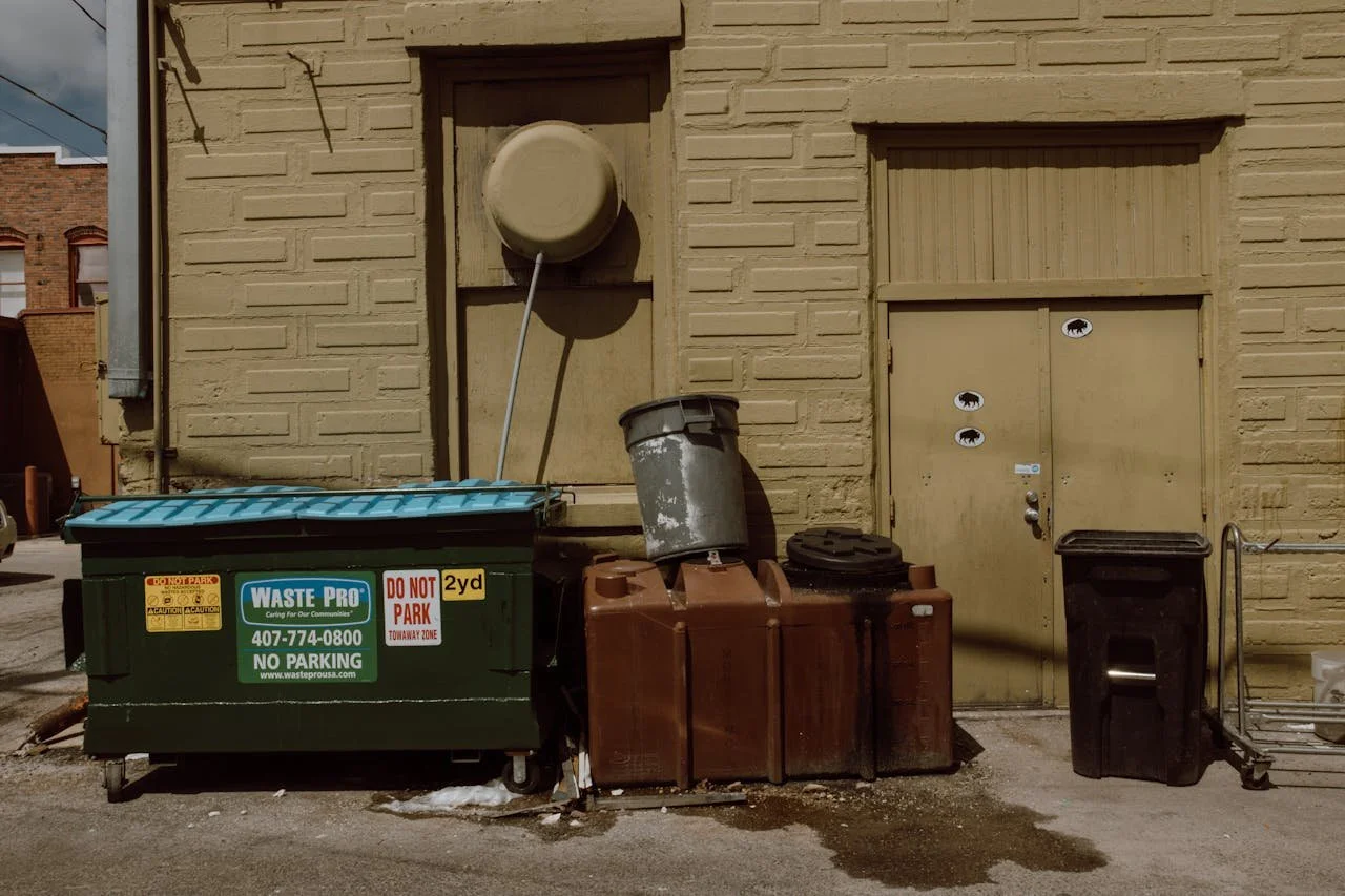 Understanding And Using Front-Load Dumpster Services