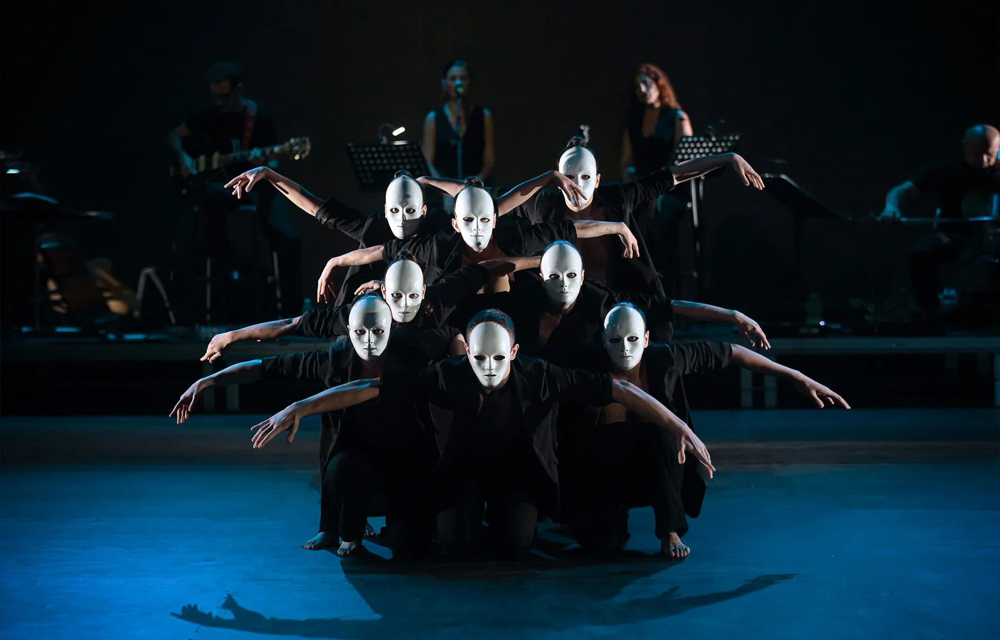 15-Mvula_Sungani_Physical_Dance_Emanuela_Bianchini_étoile_DELEDDA_Tharros.jpg