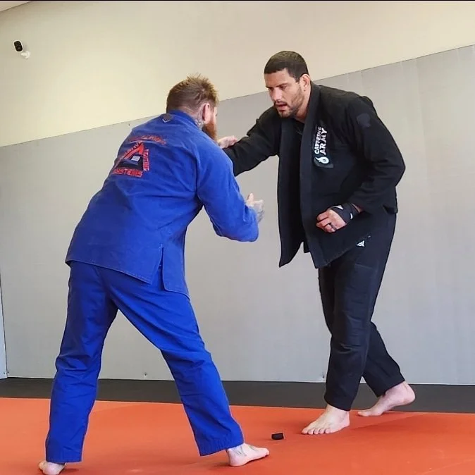 Felipe Pena - Mike Gabrielson