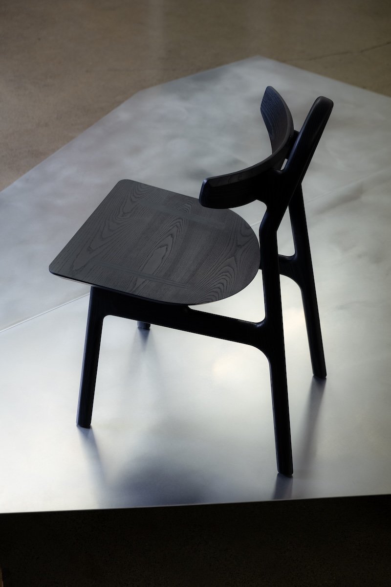 Moto Chair
Medium Small
Ash, blackened
17.5” x 23.5” x 34”