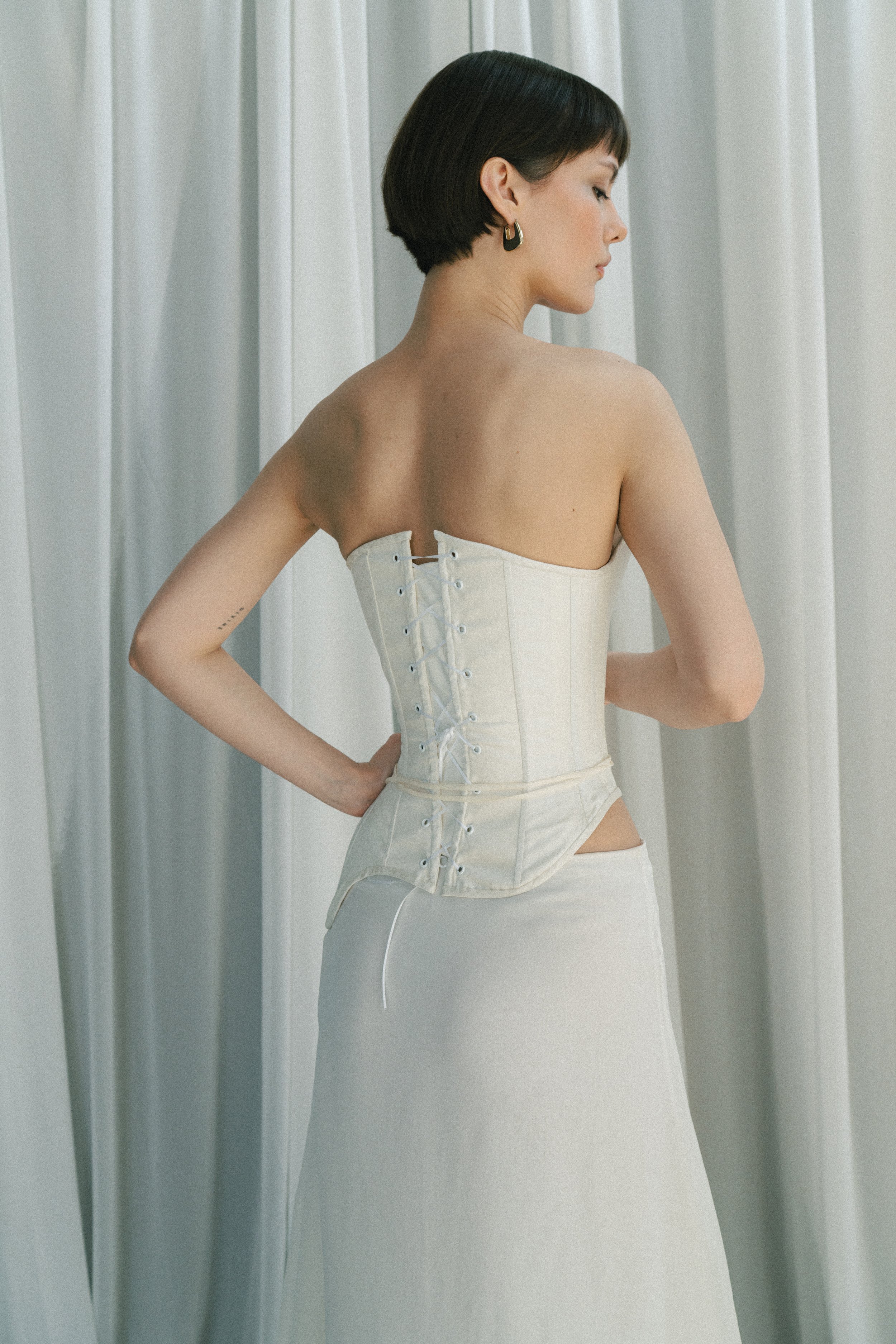 CR_LOOK3-6-2.jpg