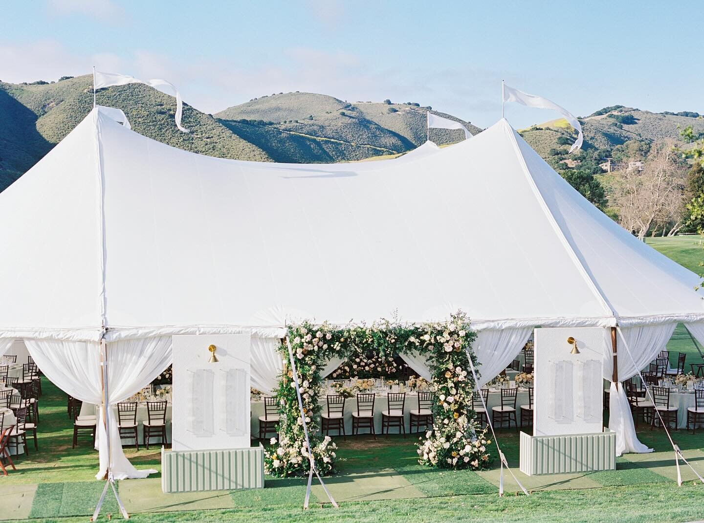 Tented Spring beauty in Carmel 🌸 
Photo: @rebeccatheresaphotography 
Video: @amyhungfilms 
Planning/ Design: @cmg_events 
Florals:  @gavitaflora 
Rentals: @chiceventrentals 
Venue: @carmelvranch 
#carmelvalleyranch #carmelvalleywedding #carmelweddin