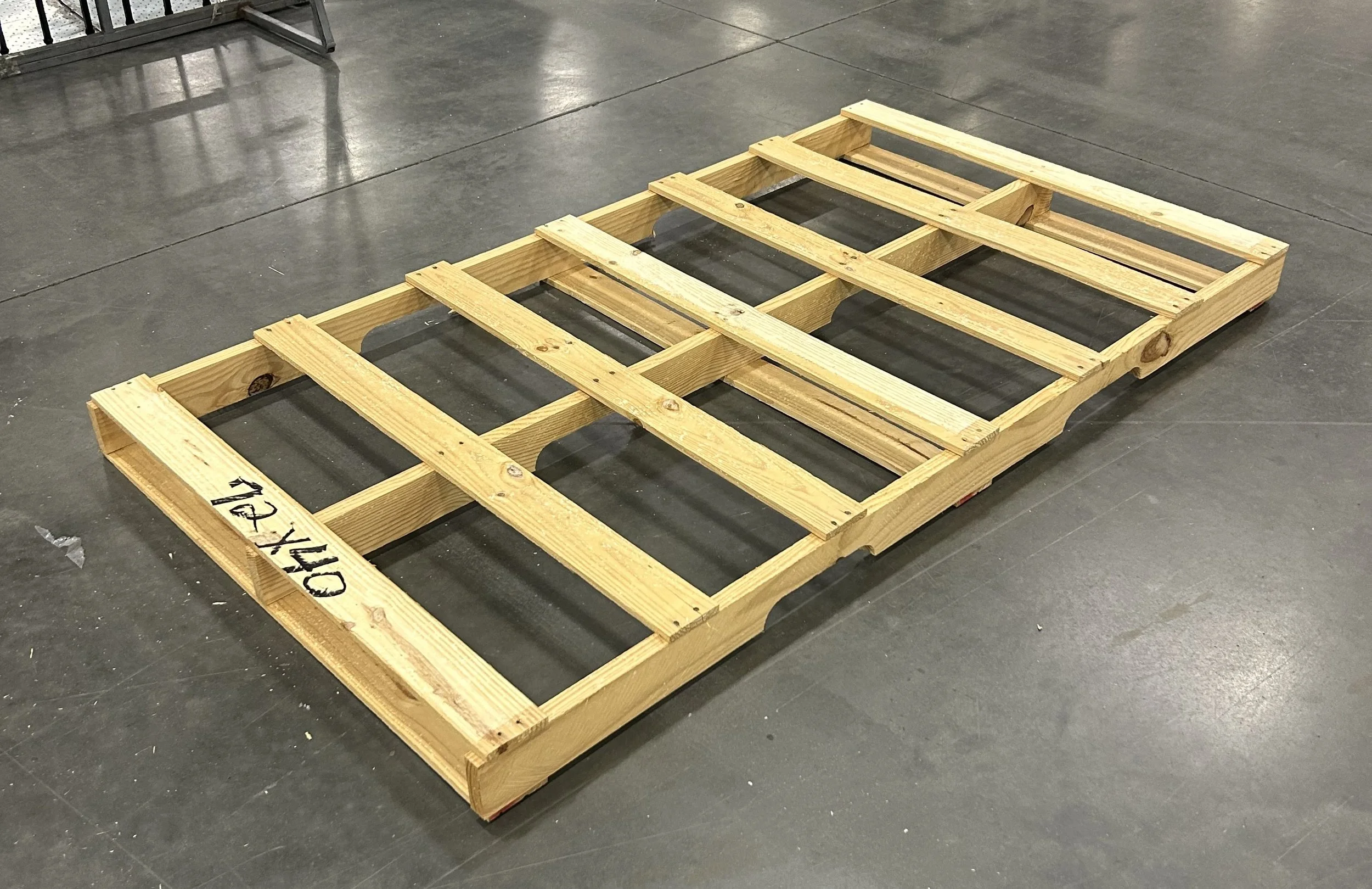 A single custom made non-standard dimension hardwood pallet 72 by 40 on display. BEST Savannah area wood pallet distributor, BEST in the Southeast..