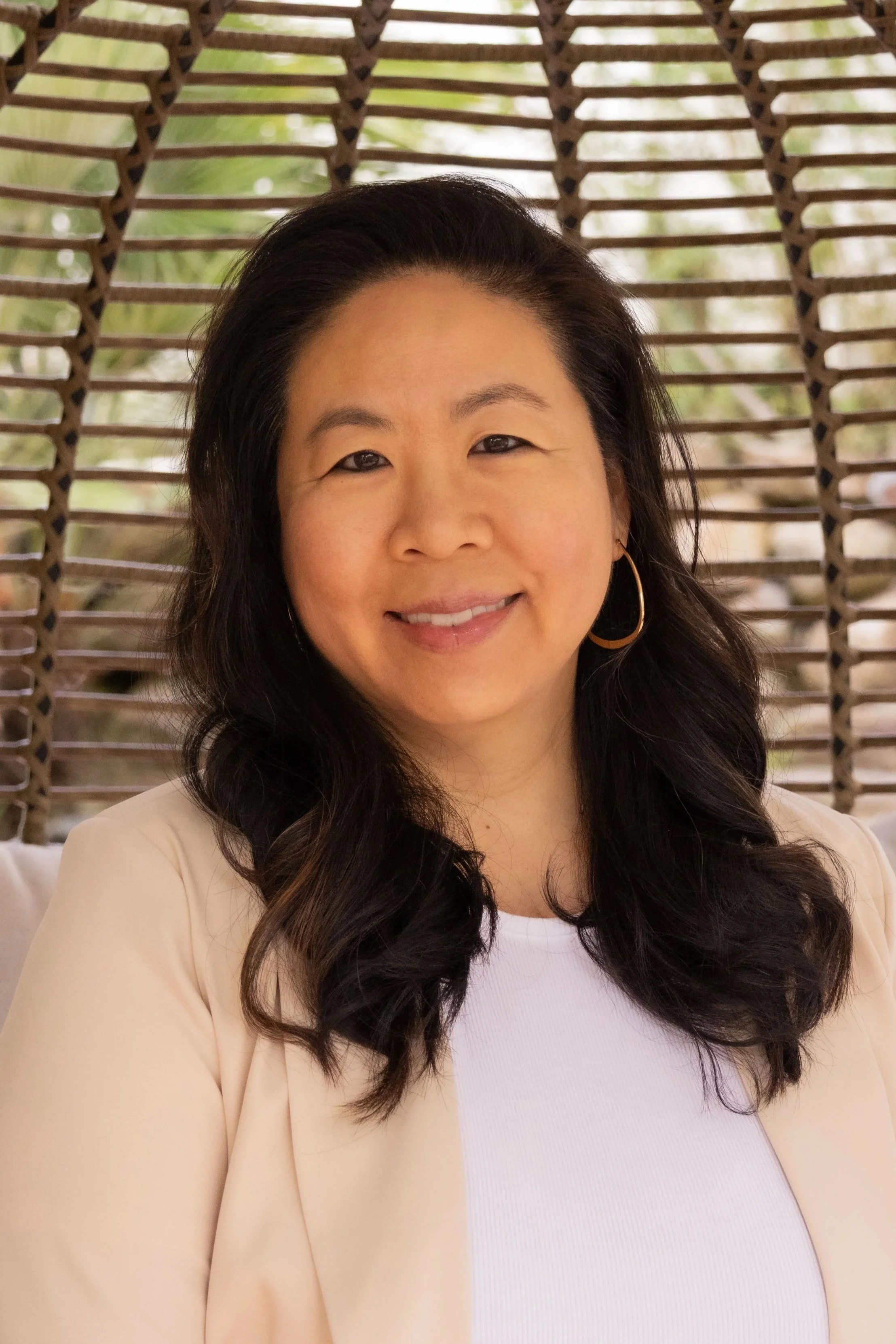 Asian therapist specializing in OCD and Relationships licensed in California