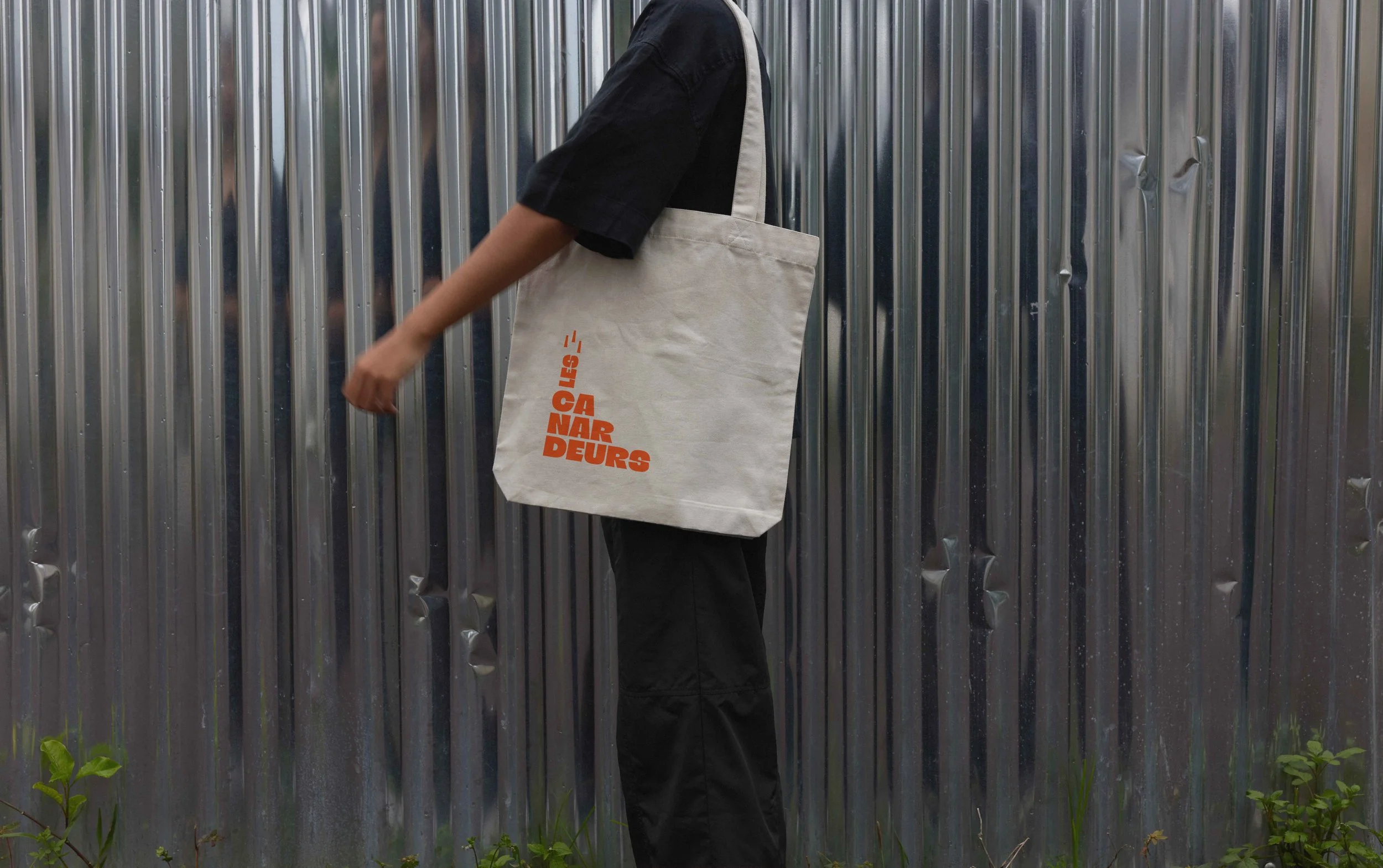 TOTE-BAG-MOCKUP-06.jpg