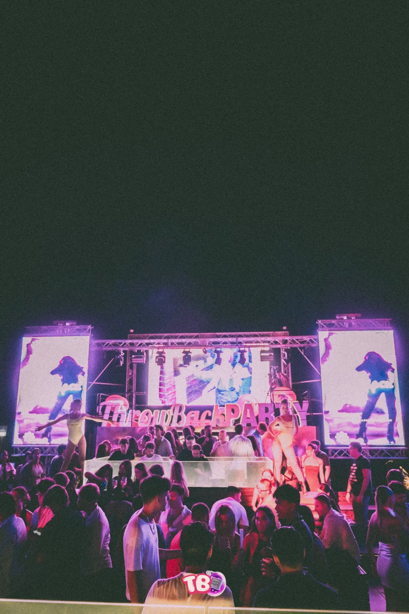 26.08.27 throwback a-012.jpg