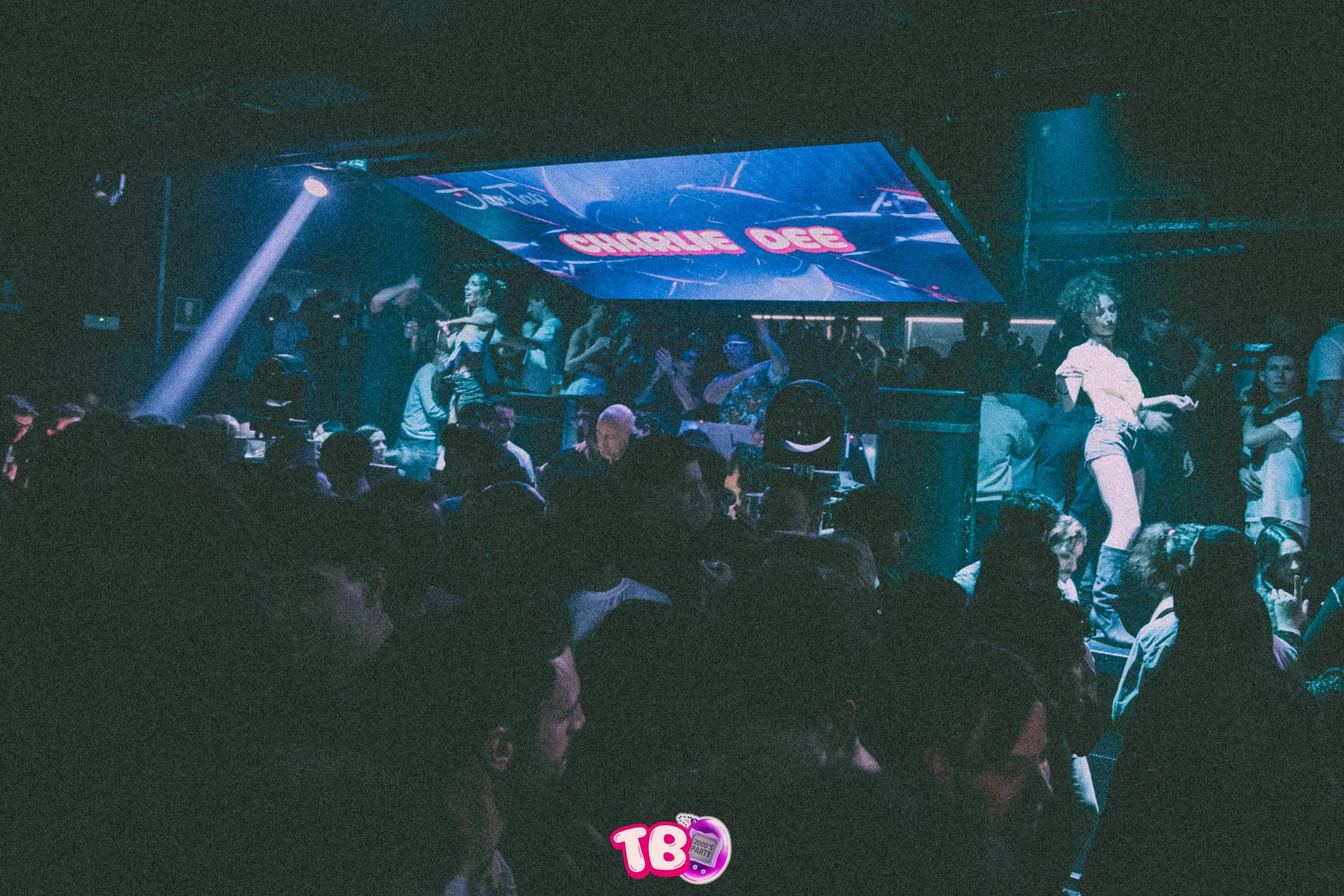 26.01.05 Throwback-147.jpg