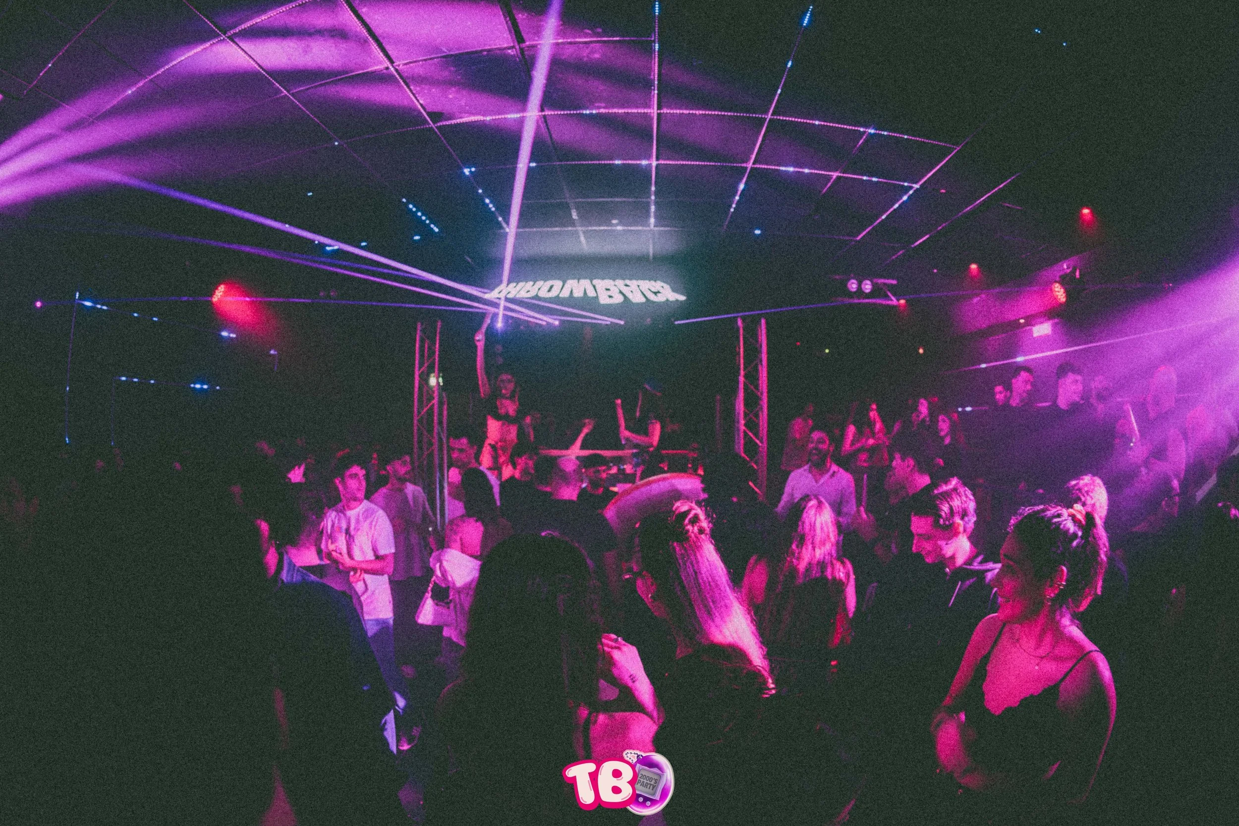 26.02.06 trhowback -115.jpg