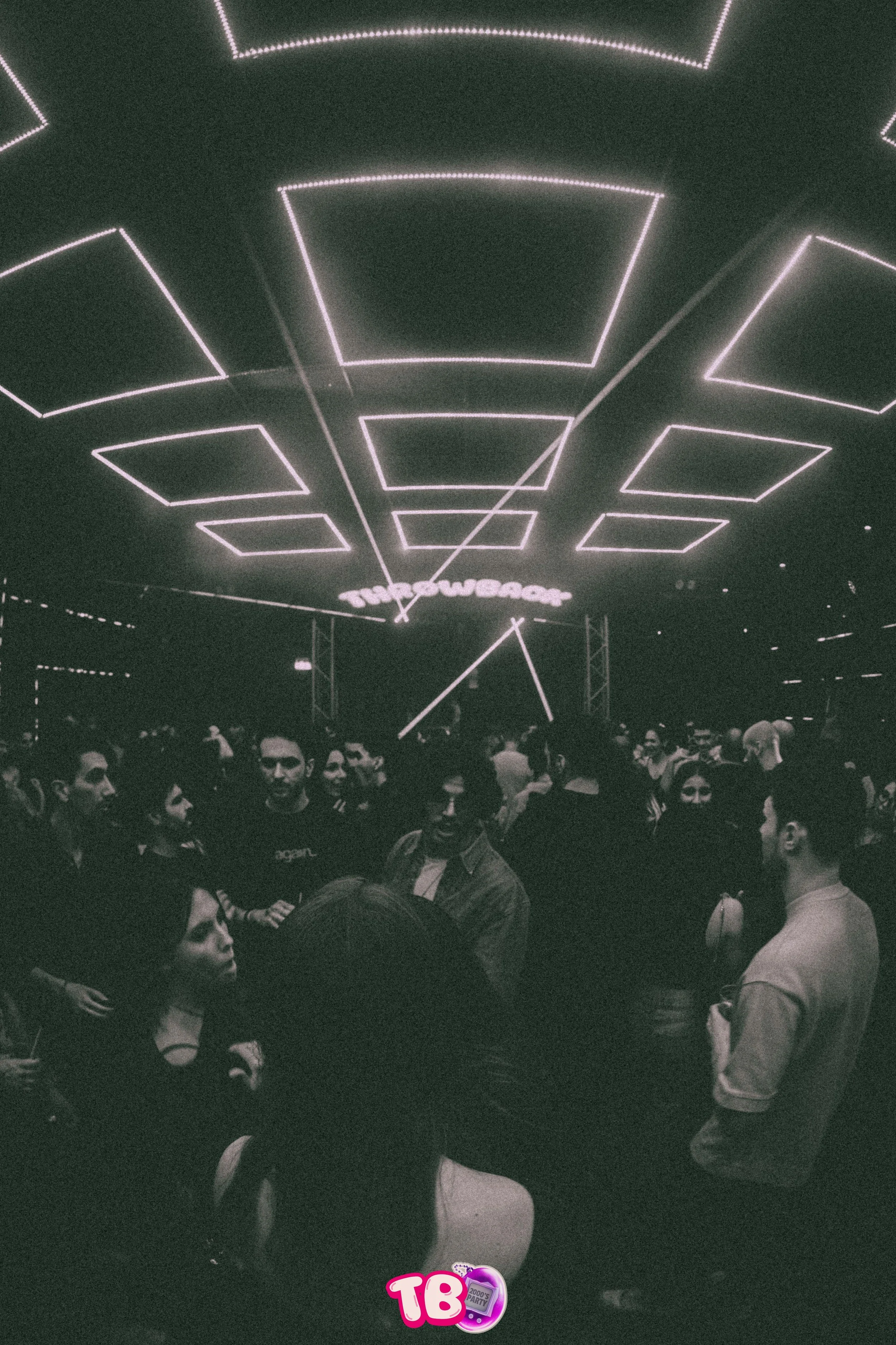 26.02.06 trhowback -86.jpg