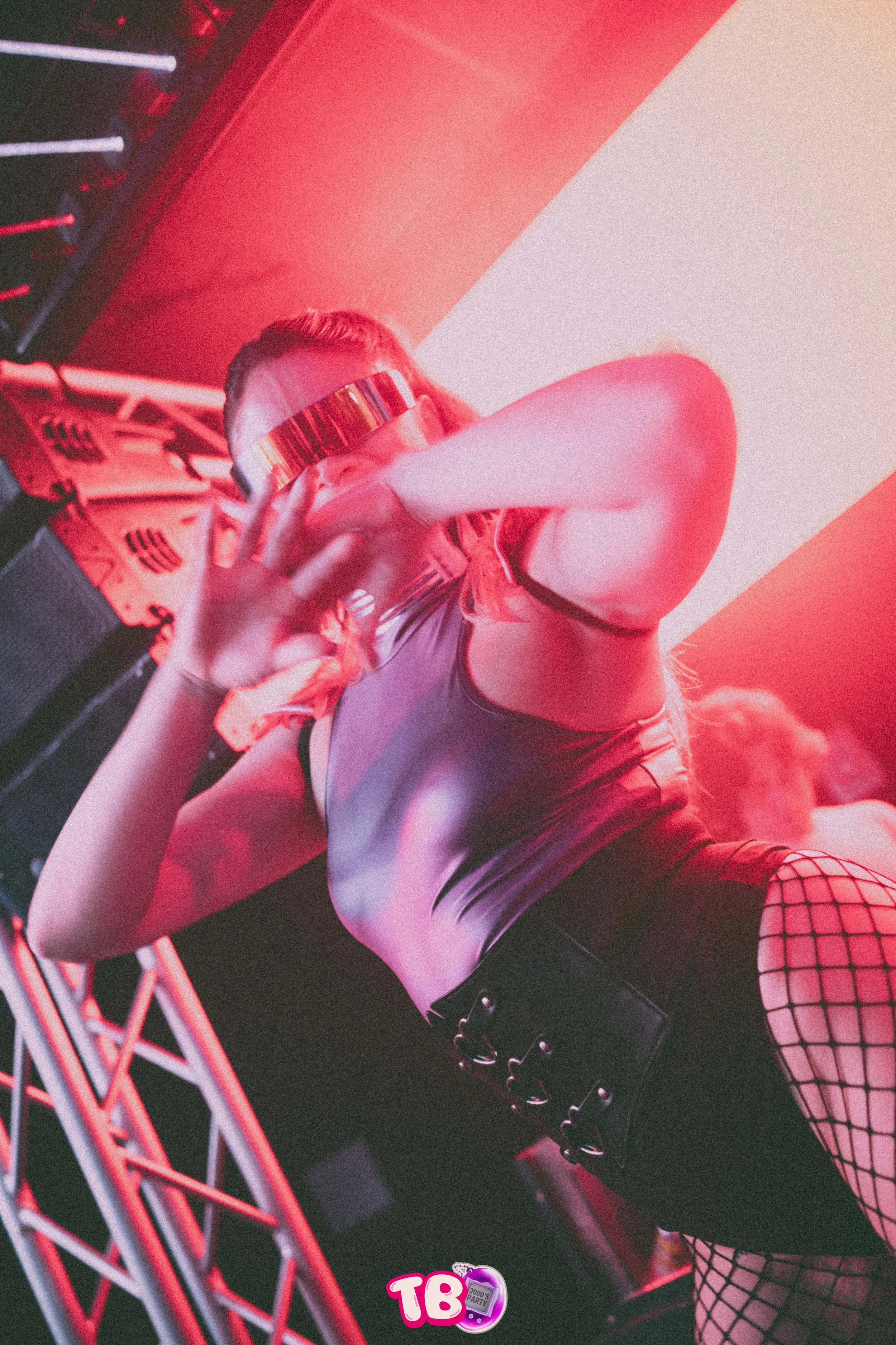 26.02.06 trhowback -147.jpg