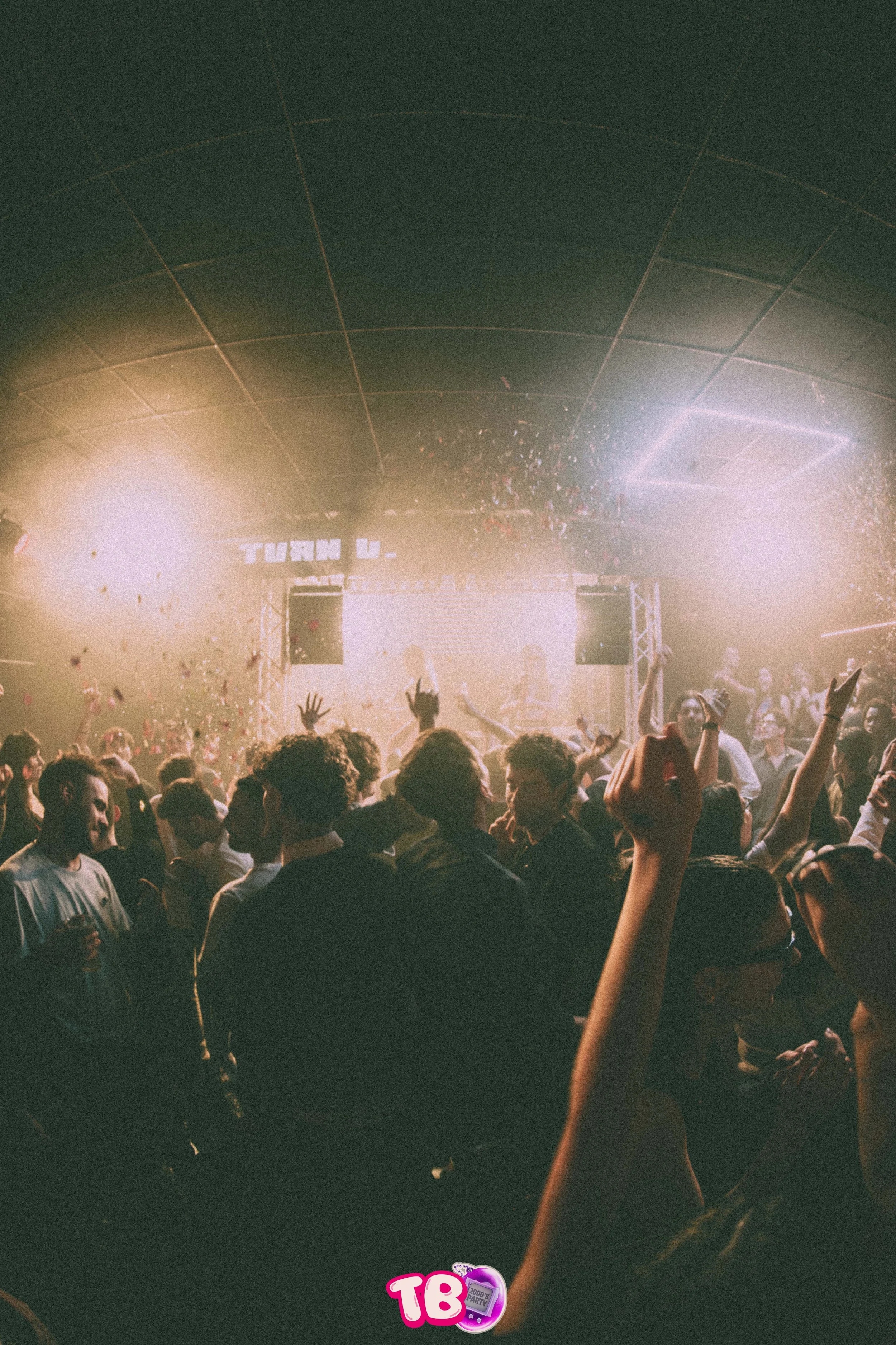 26.02.06 trhowback -120.jpg