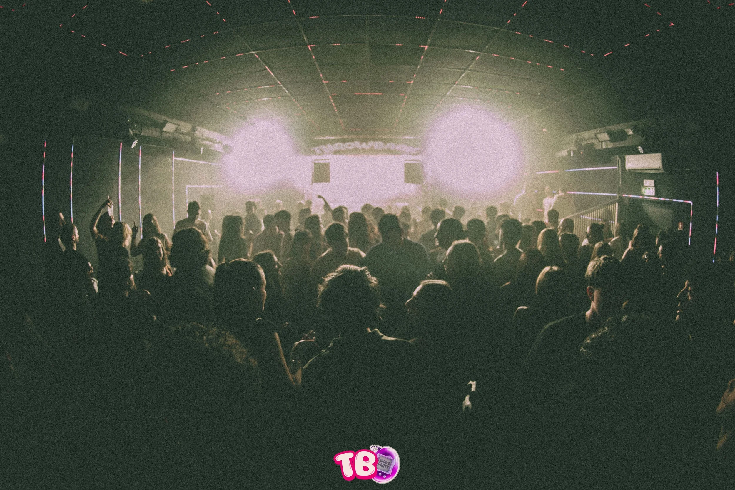 26.02.06 trhowback -17.jpg