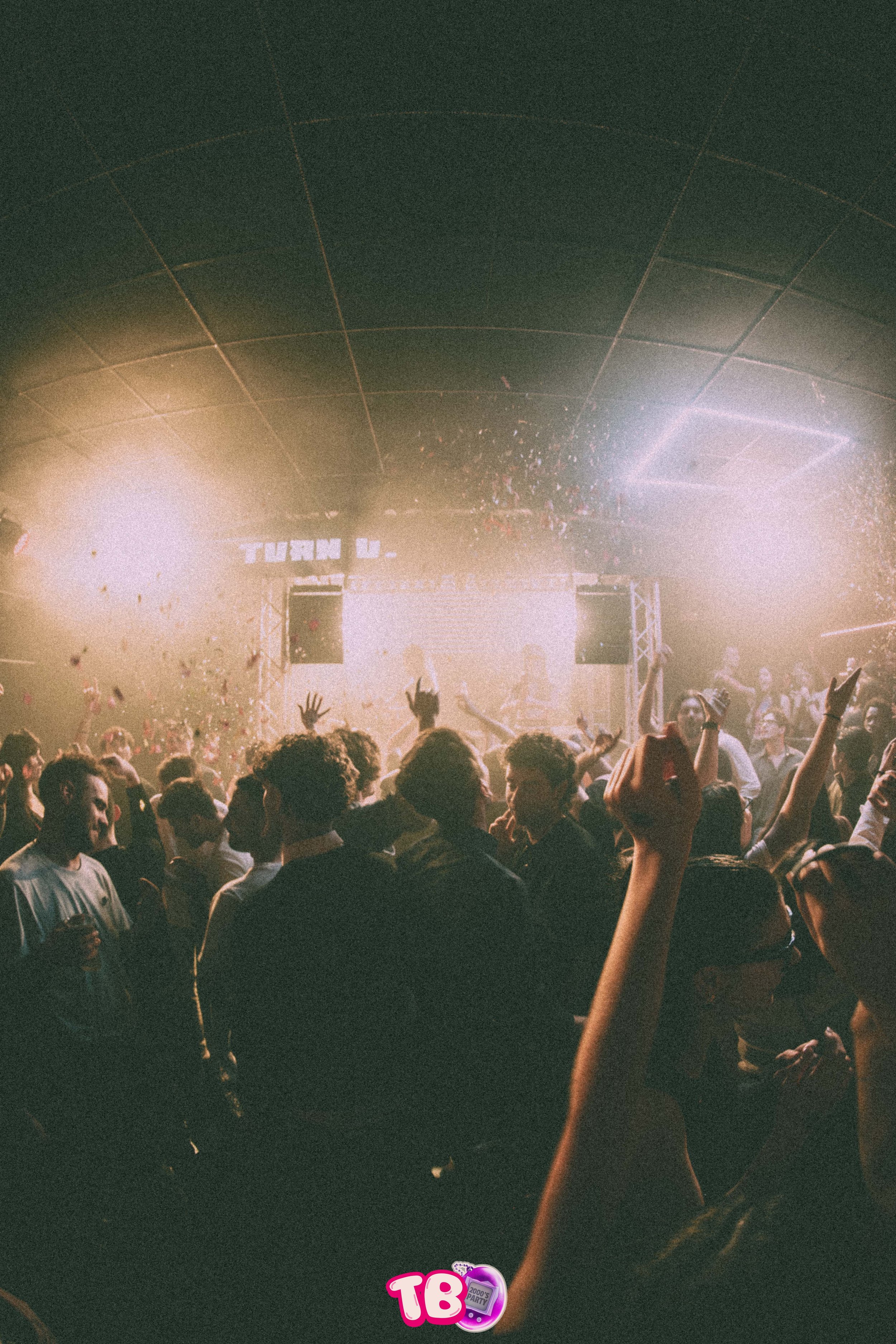 26.02.06 trhowback -120.jpg