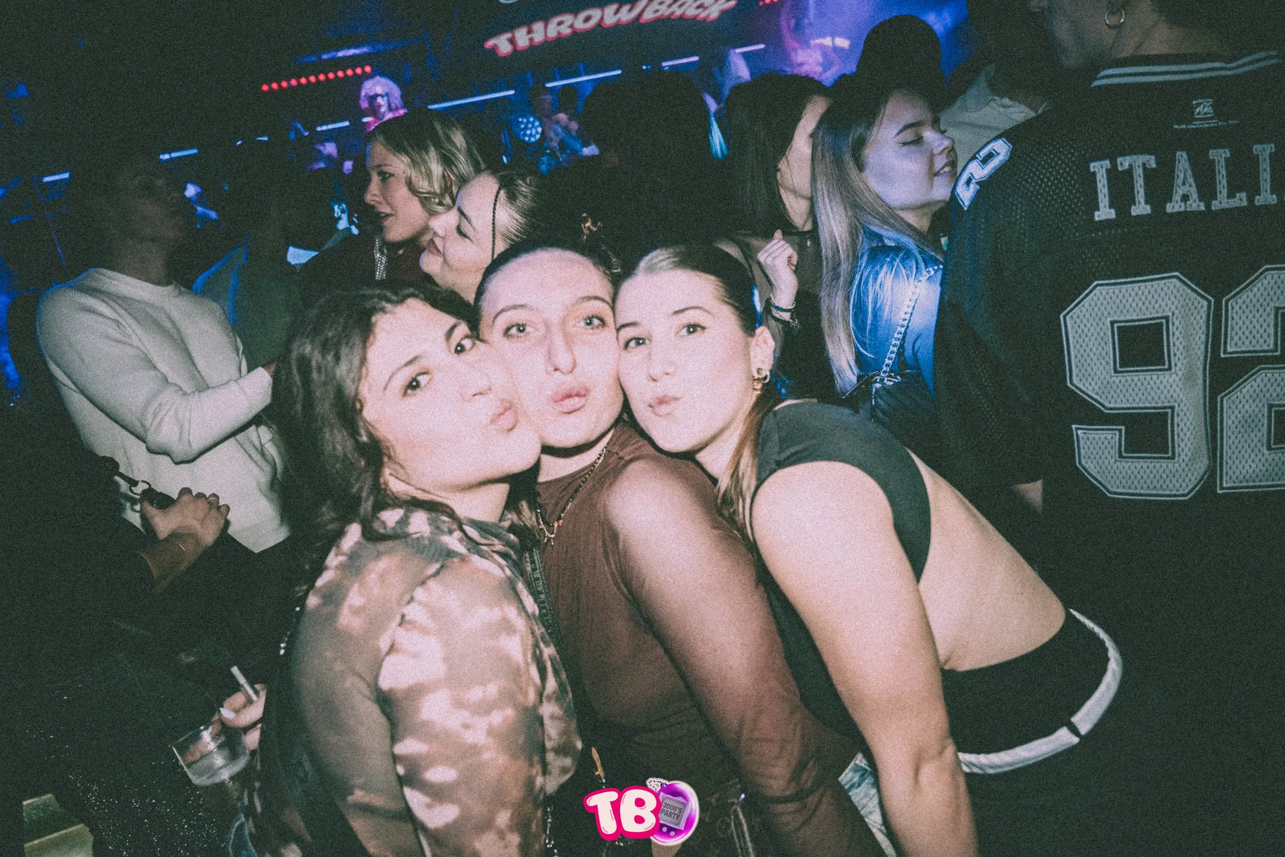 26.01.05 Throwback-64.jpg