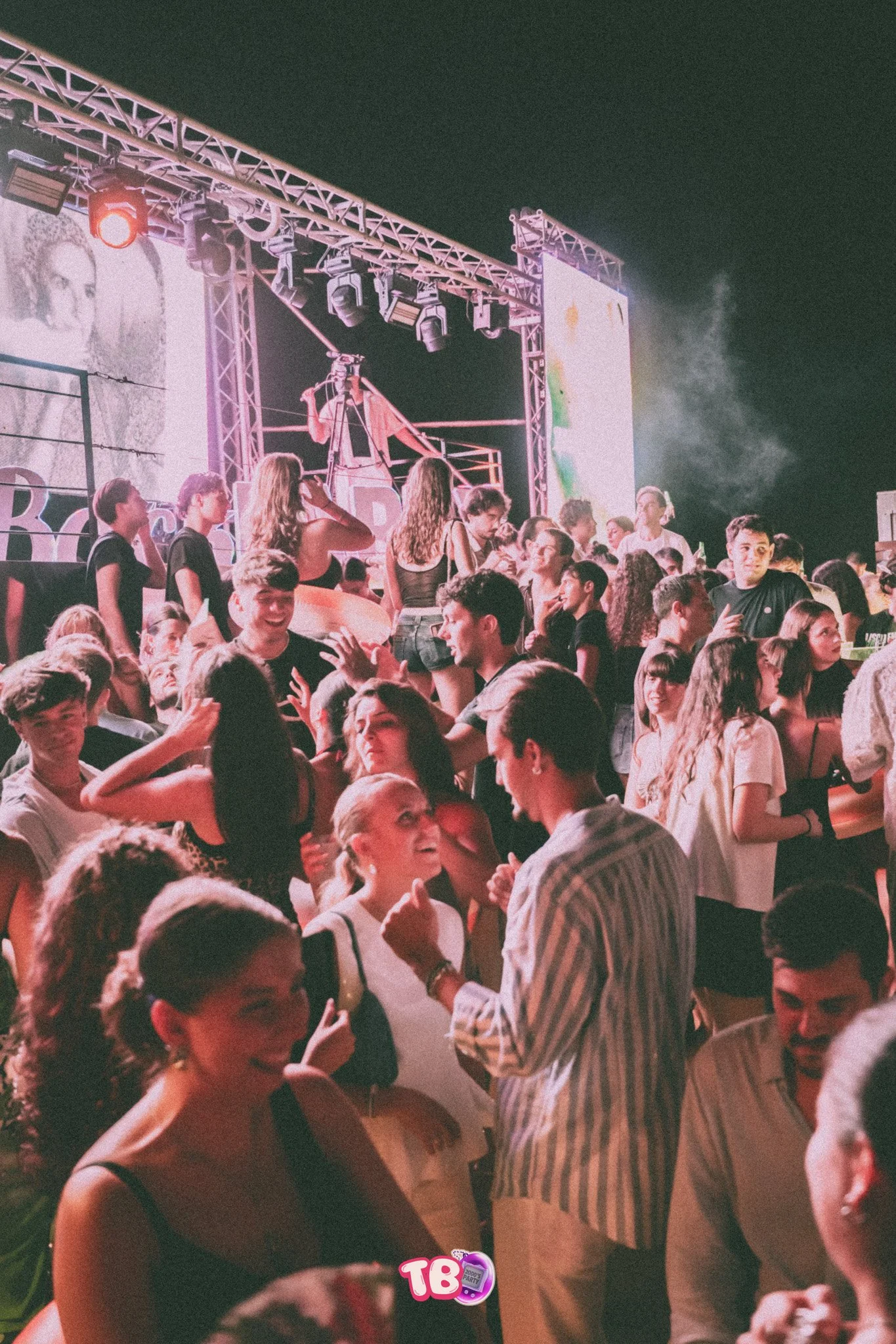 26.08.27 throwback a-127.jpg