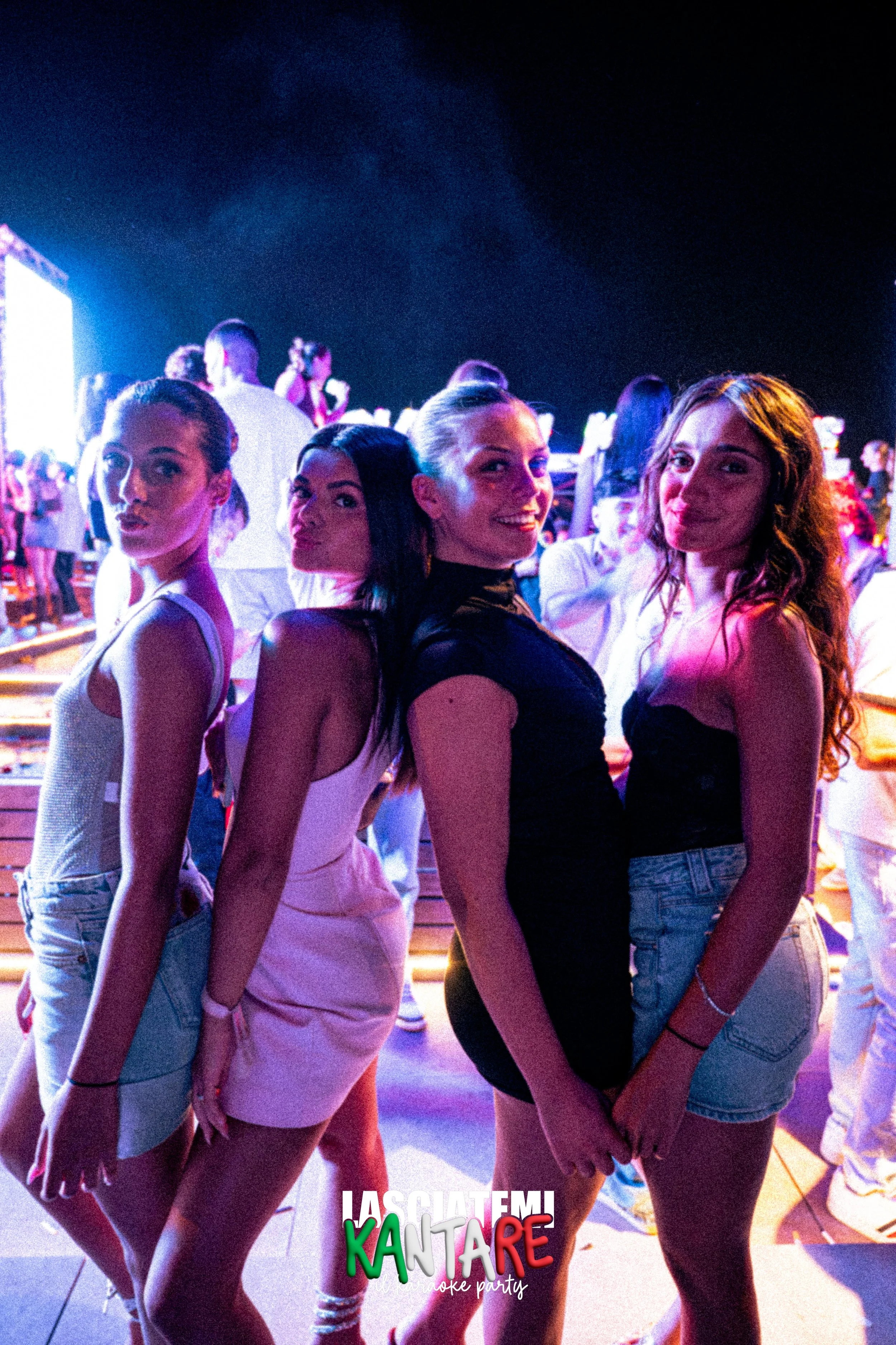 26.08.03 lk beach-175.jpg