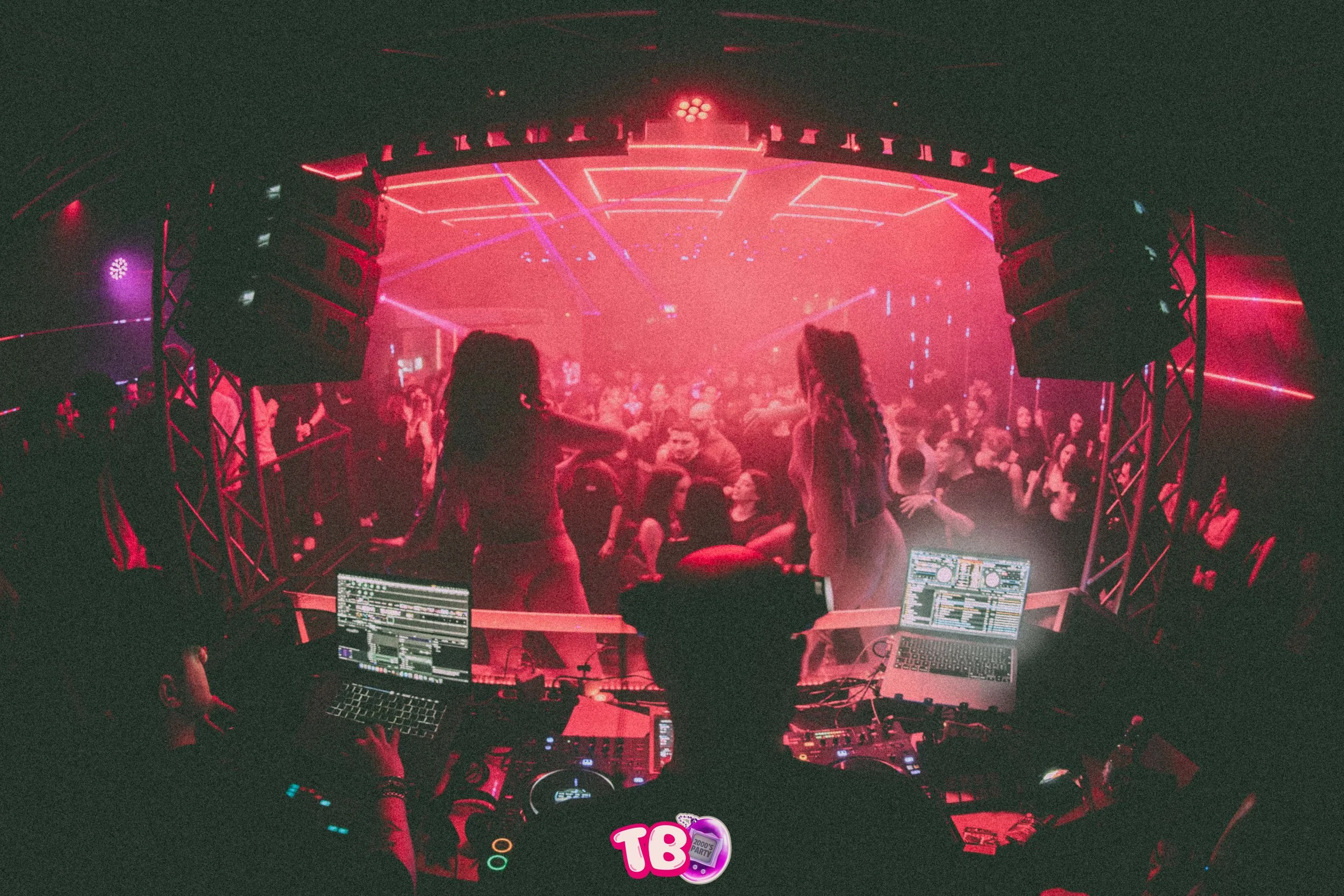 26.02.06 trhowback -53.jpg