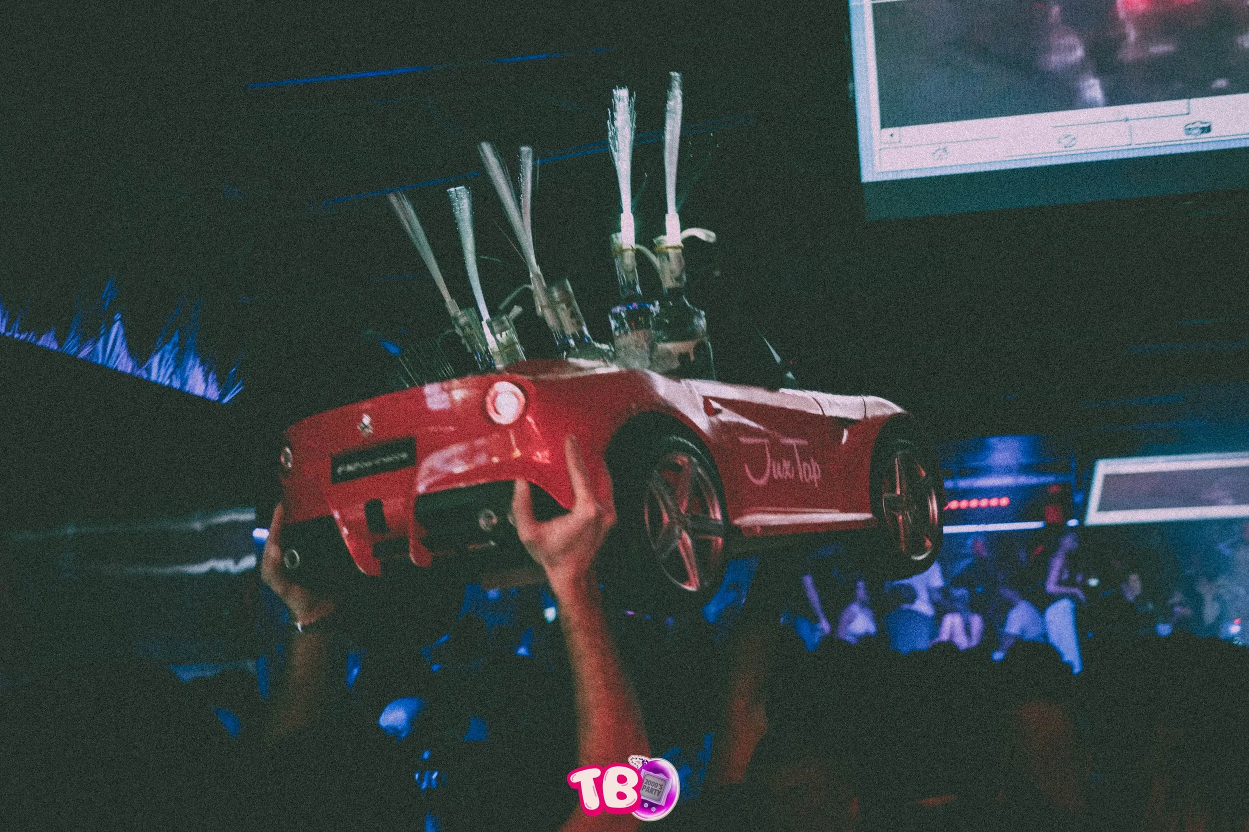 26.01.05 Throwback-87.jpg