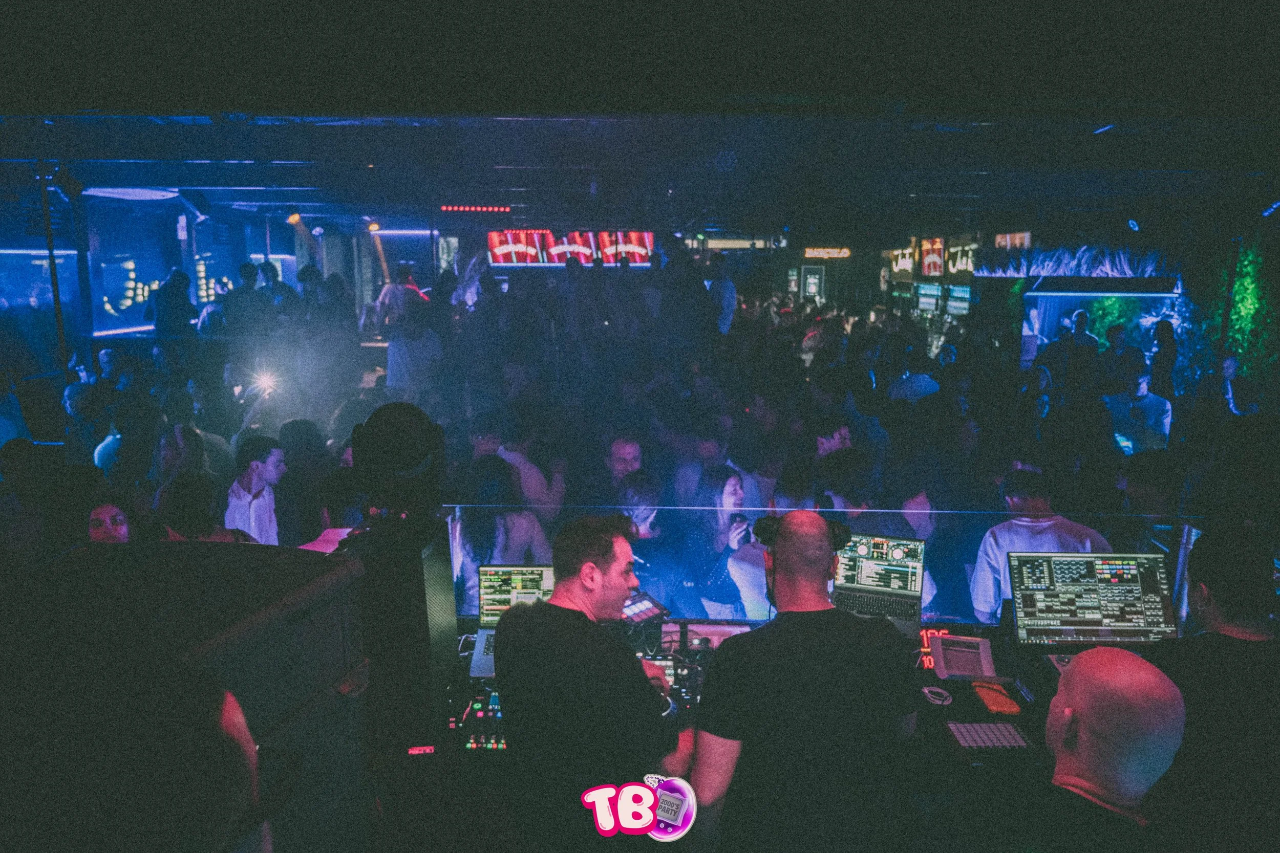 26.01.05 Throwback-23.jpg