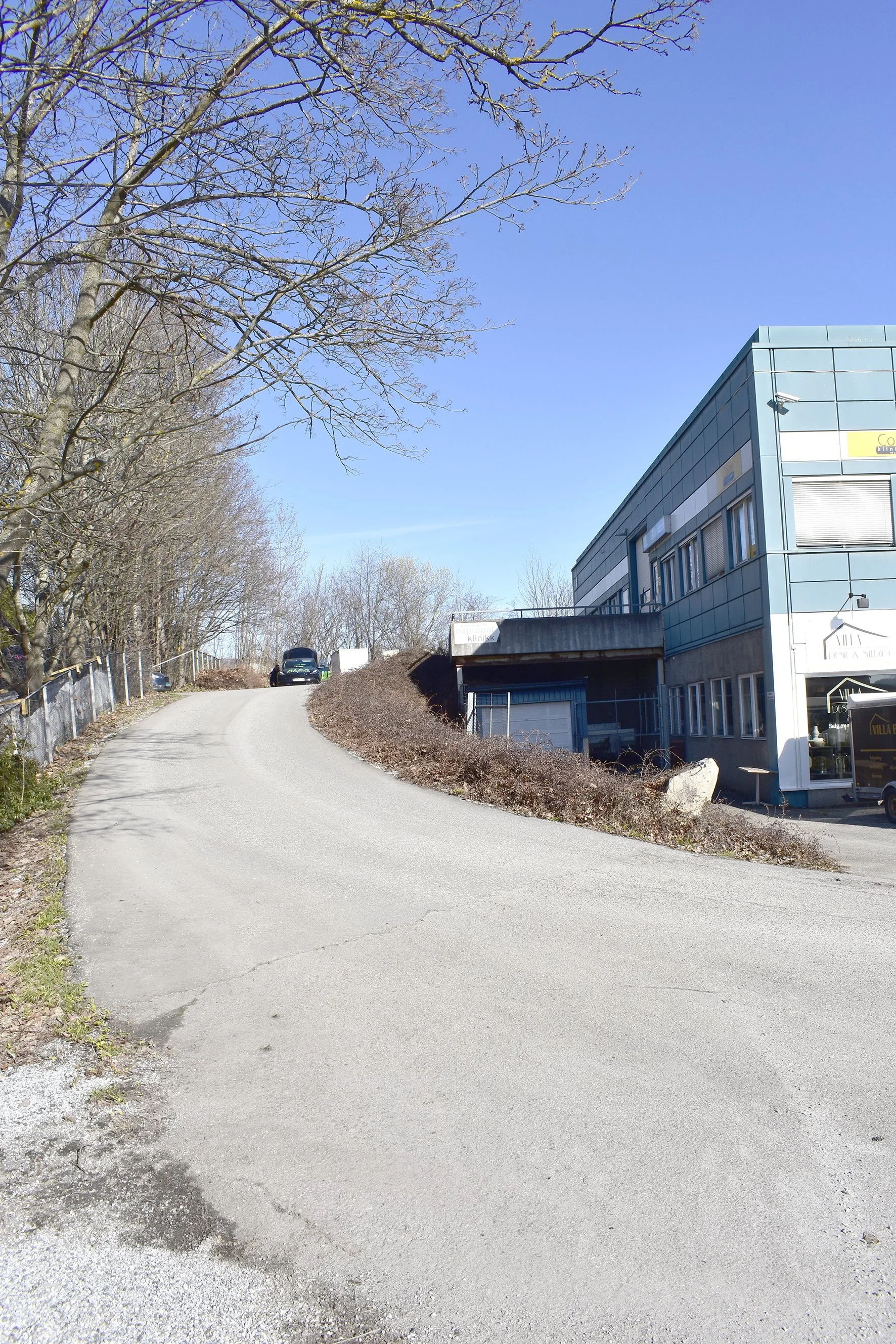 Lierstranda kontorer, nedkjørsel