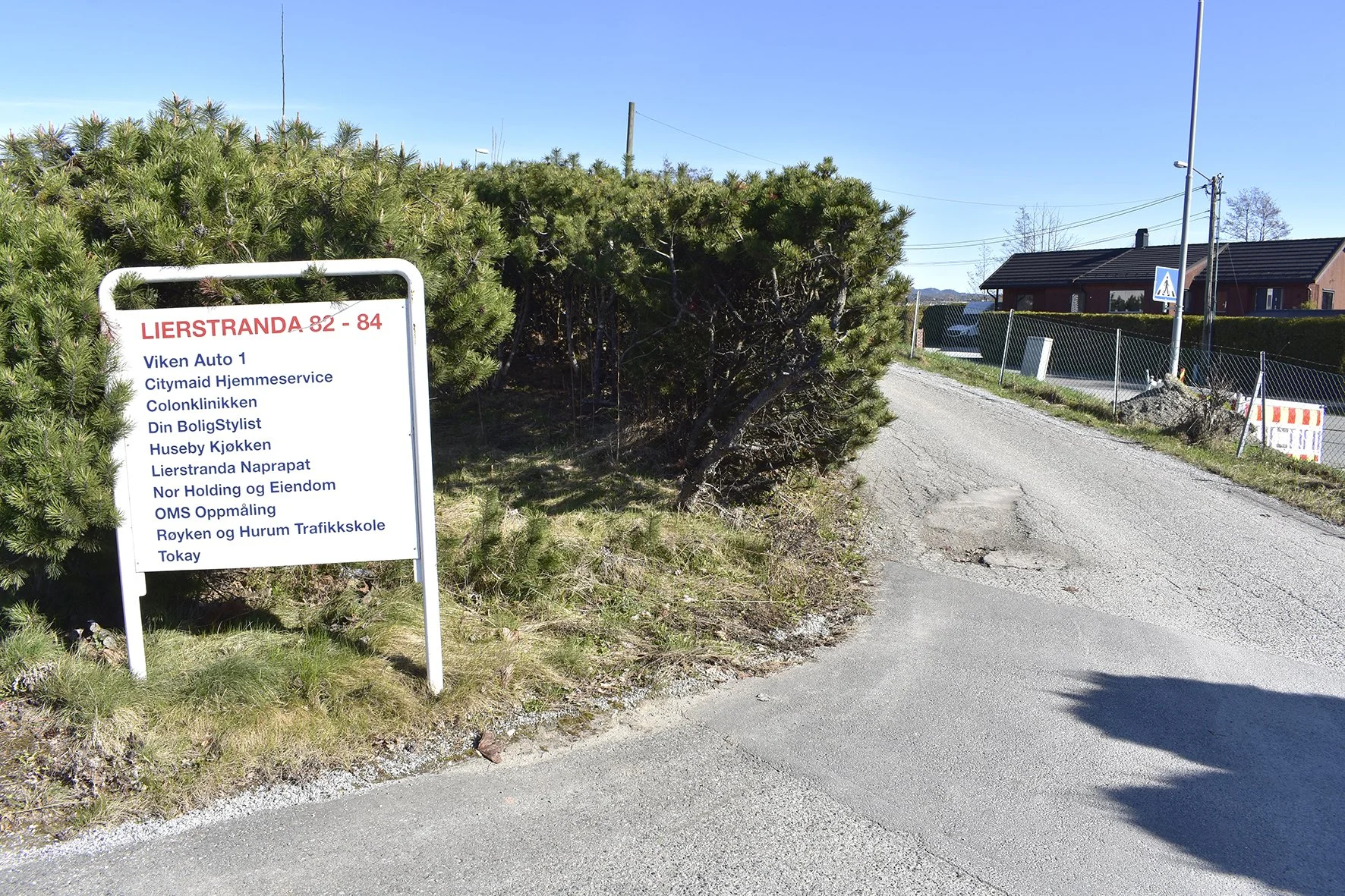 Lierstranda kontorer, oppkjørsel