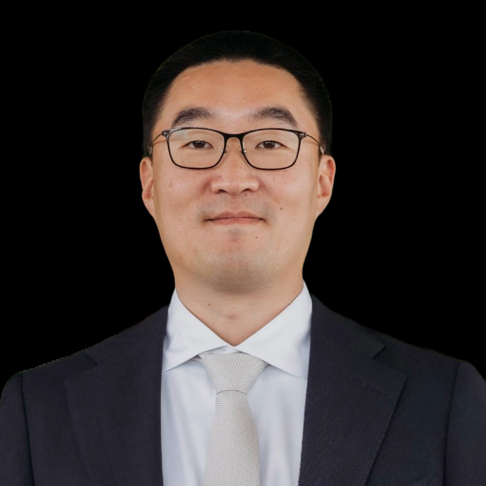 Headshot of David Koh, Chief Financial Officer
