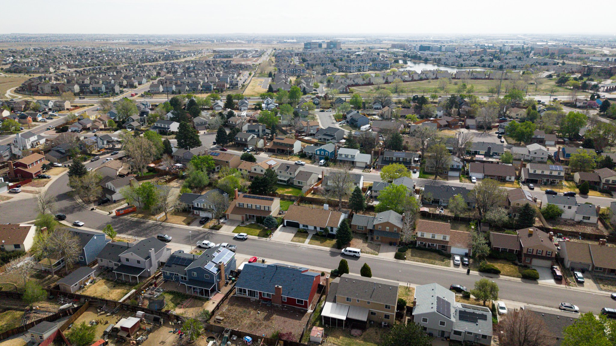 4666 Freeport Wy, Denver CO 80239-2.jpg